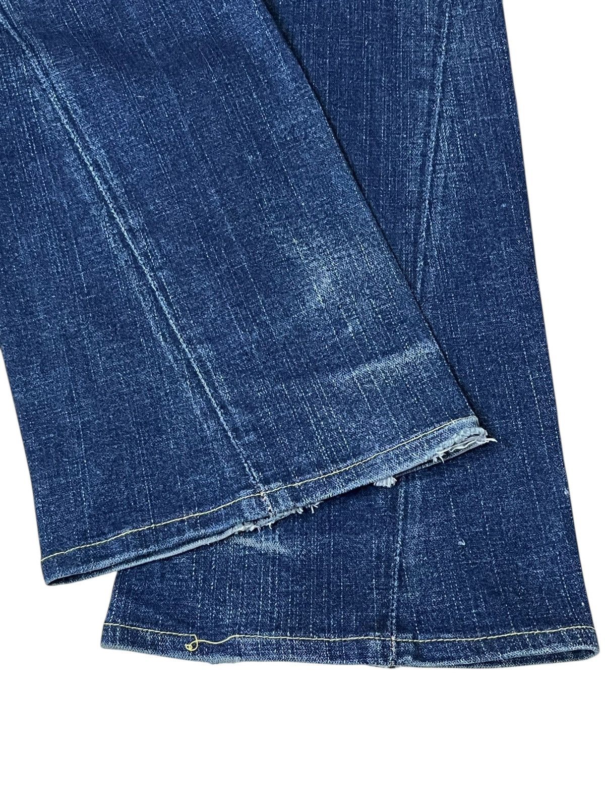 True Religion SICK🔥TRUE RELIGION JOEY flared low rise jeans Size US 28 / EU 44 - 10 Thumbnail
