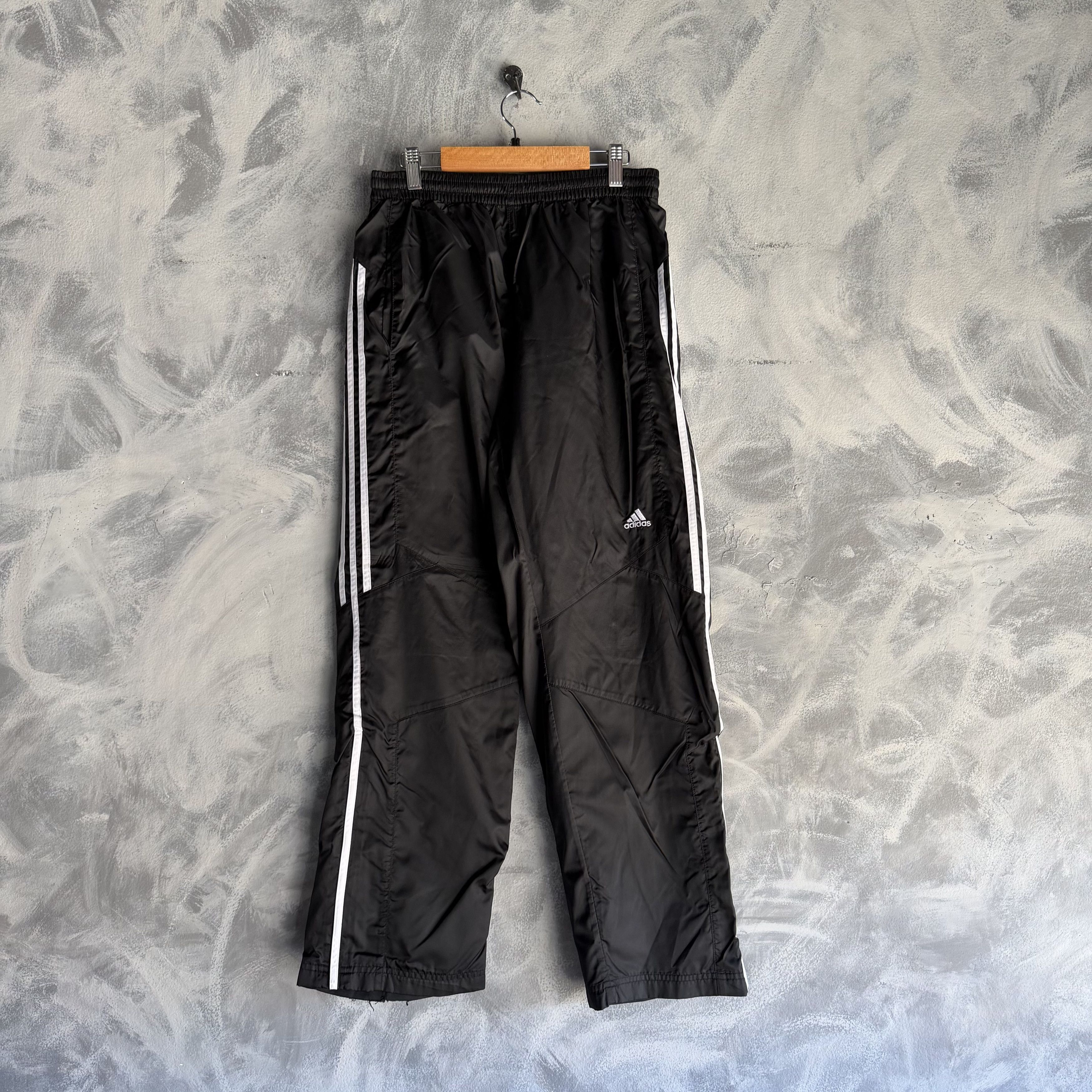 Adidas Vtg Adidas Track Pants White 3 Stripe 90s Logo Zippered Leg Size US 30 / EU 46 - 1 Thumbnail