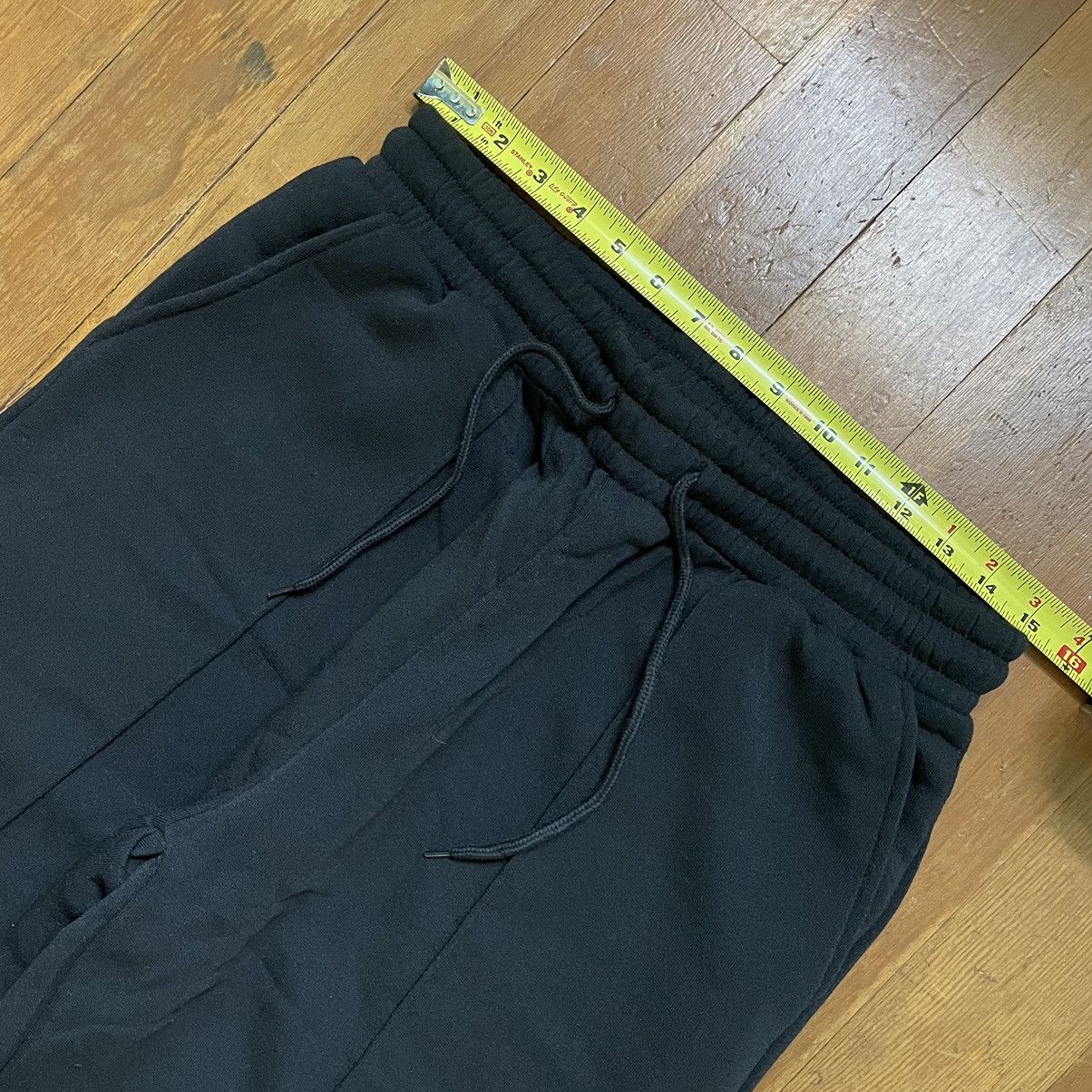 City Streets Baggy black sweatpants Size US 30 / EU 46 - 3 Thumbnail