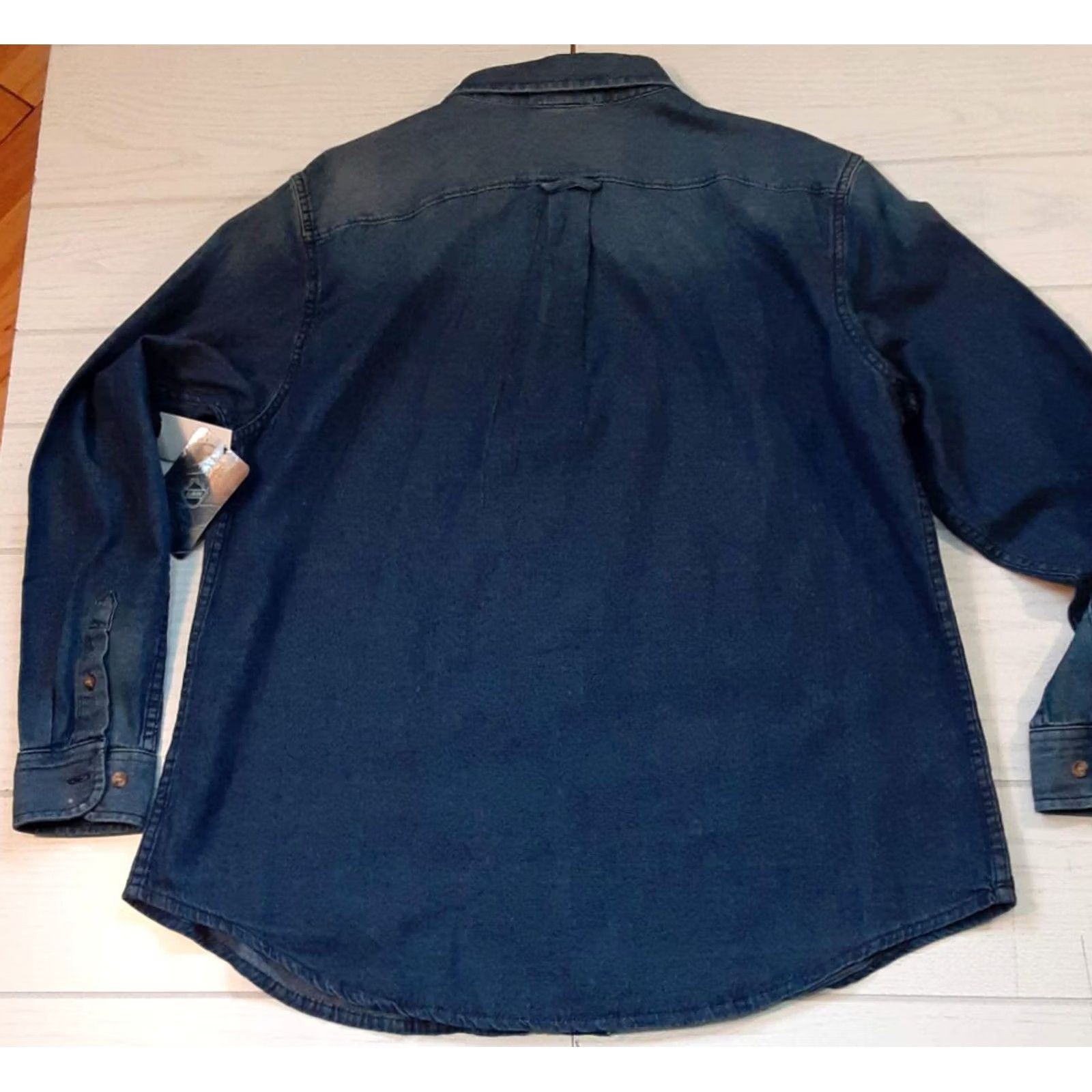 NHL VINTAGE Detroit Red Wings Hockey Full Button-Up Shirt Blue NHL EUC NWT Men Large Blue 2XL Long Sleeve Button-Up Mens Size US XXL / EU 58 / 5 - 6 Thumbnail