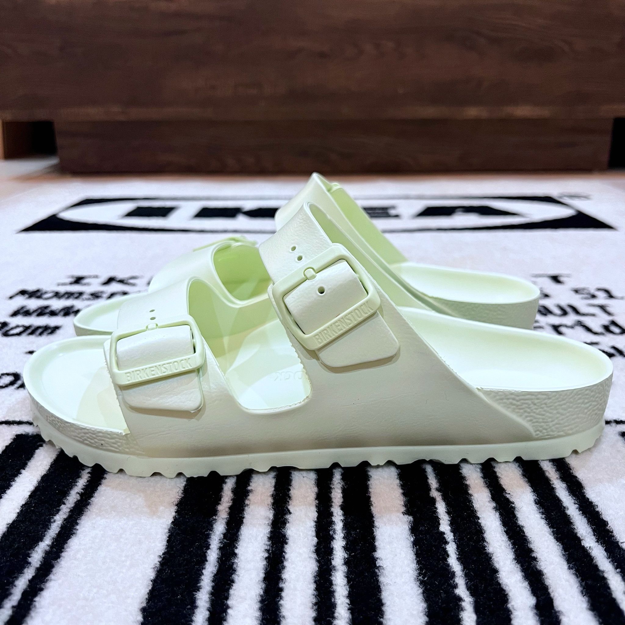Birkenstock Birkenstock Arizona EVA Rubber Strap Sandal - Faded Lime. Size US 11 / IT 41 - 4 Thumbnail