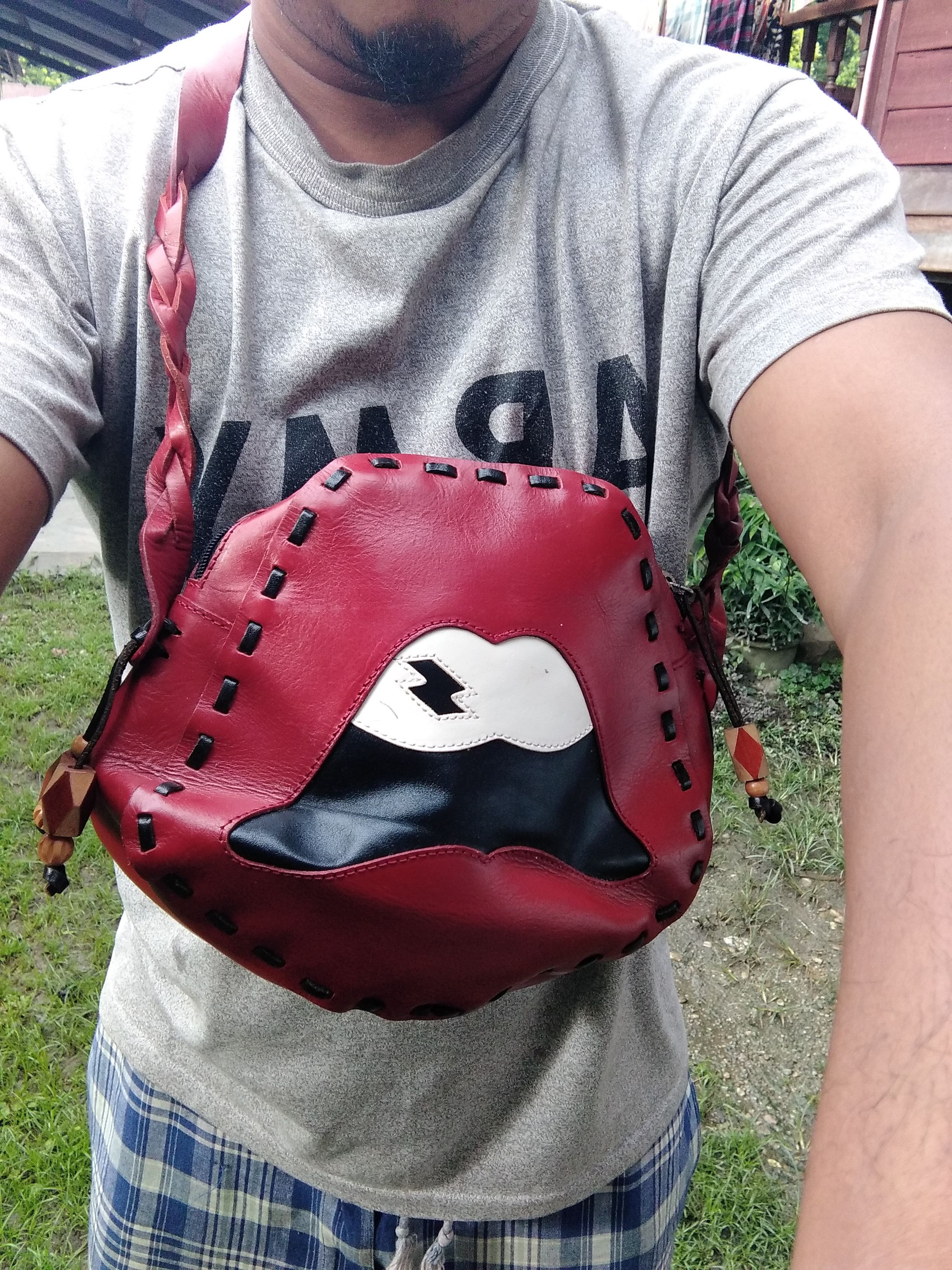 Leather Vintage leather sling bag handmade Size ONE SIZE - 5 Thumbnail