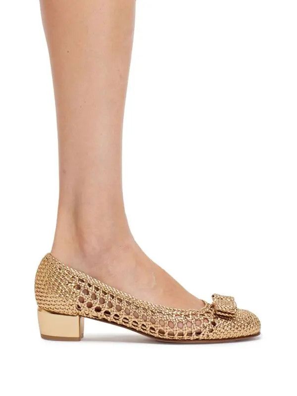 Salvatore Ferragamo o1s1rm0924 Vara Woven Pumps in Gold Size US 7.5 / IT 37.5 - 5 Thumbnail