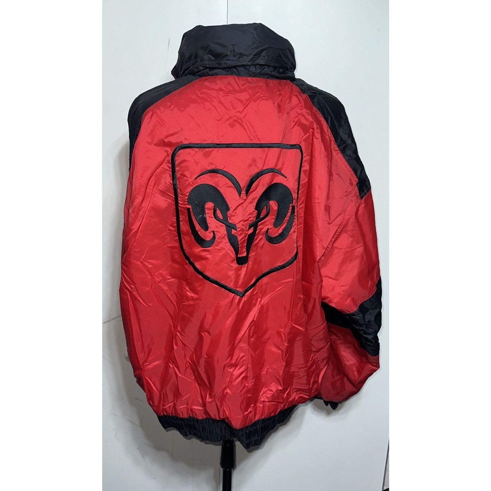 NASCAR Dodge Motorsports NASCAR Jacket Mens XL Red Windbreaker Size US XL / EU 56 / 4 - 1 Thumbnail
