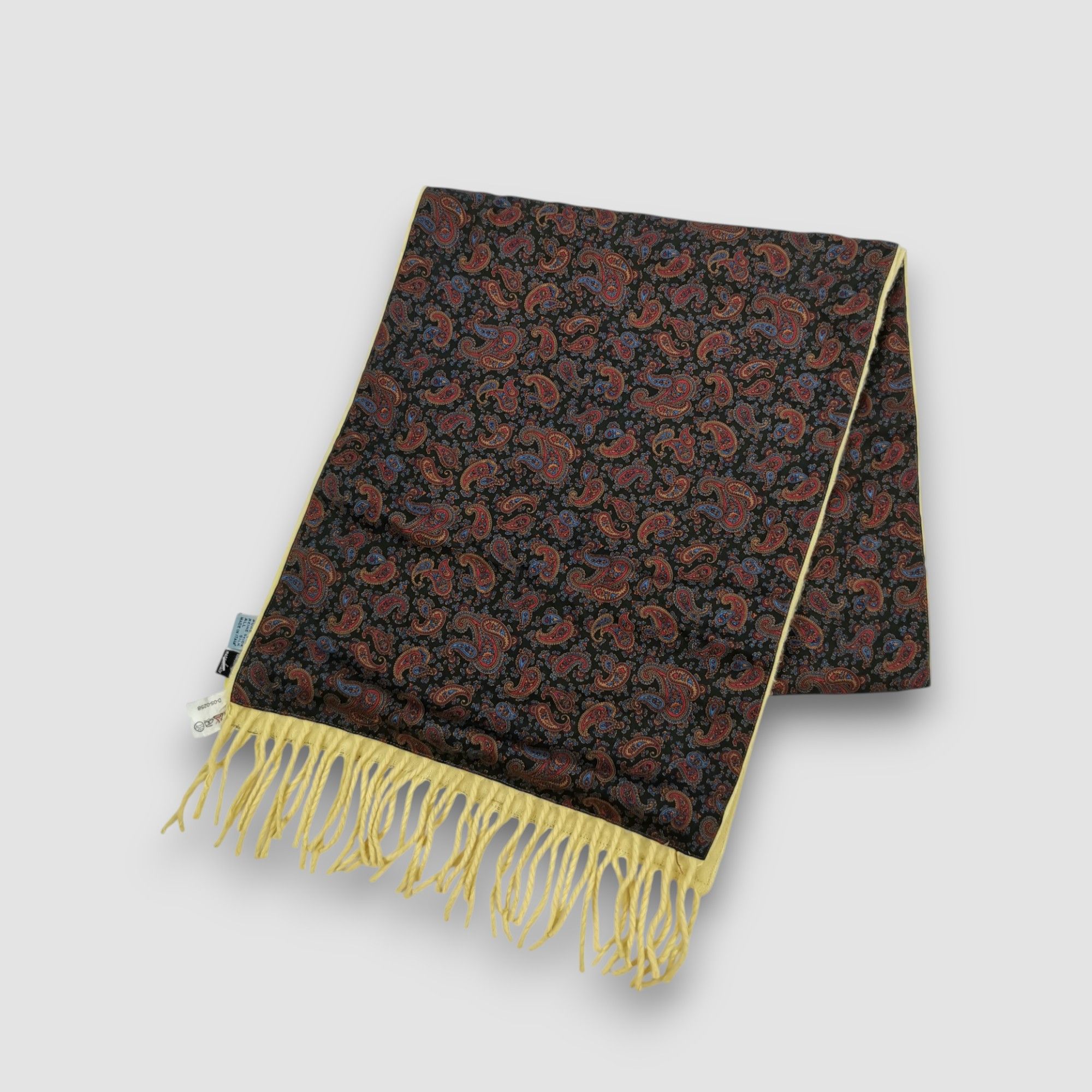 Japanese Brand Vintage Larusmiani Milano SILK Scarf Paisley Winter Scarves Size ONE SIZE - 1 Thumbnail