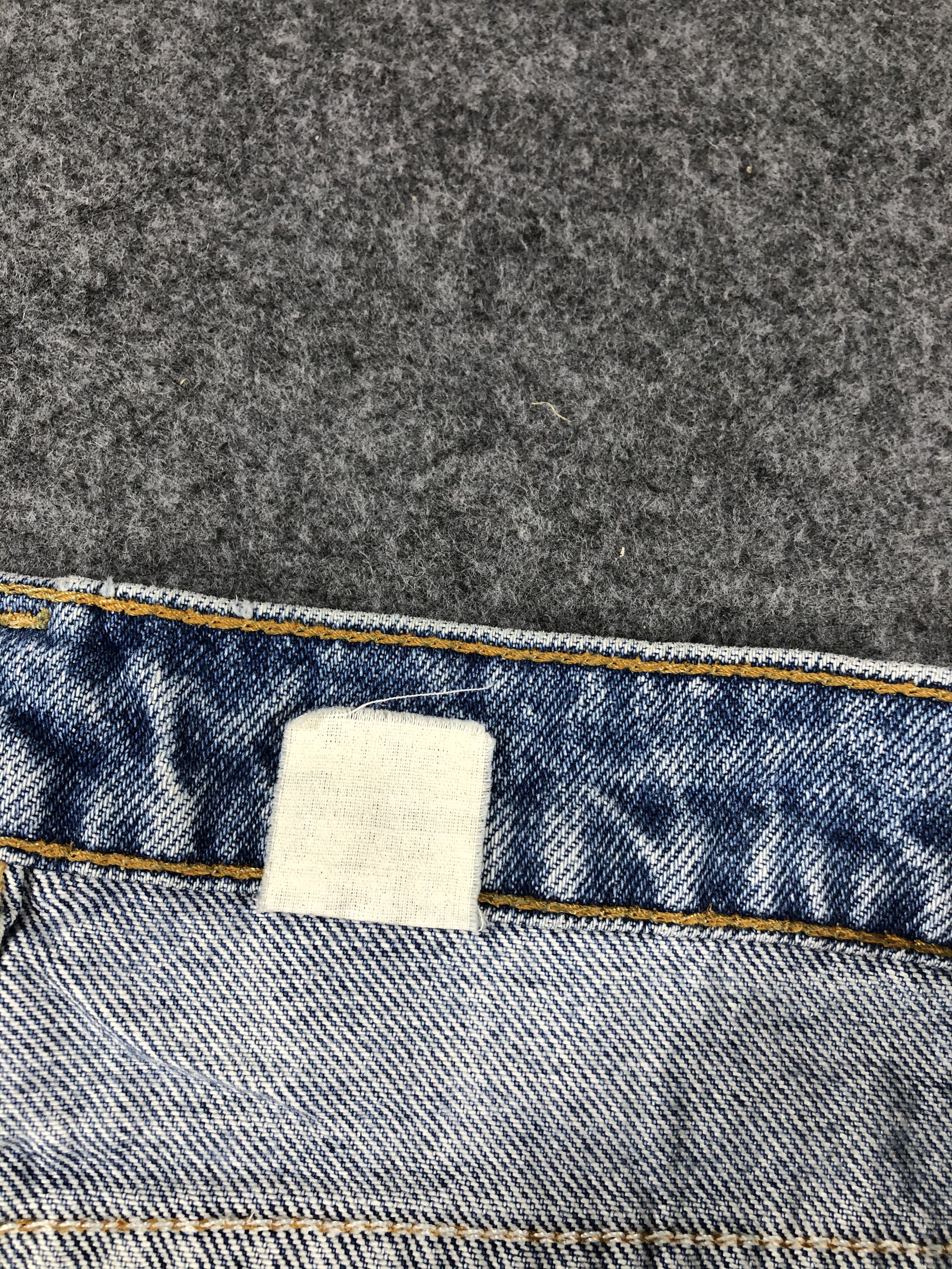 Levi's × Vintage Vintage Levis Jeans 505 Orange Tab Denim-JM645 Size US 33 - 8 Thumbnail