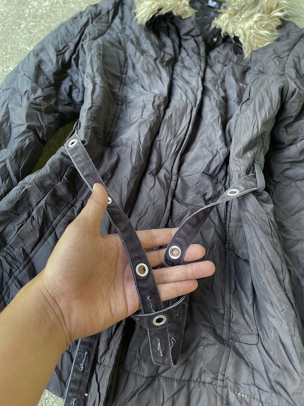 If Six Was Nine Japanese Brand Bunny Fur Faux Bondage Jacket Lgb Style Size US S / EU 44-46 / 1 - 7 Thumbnail