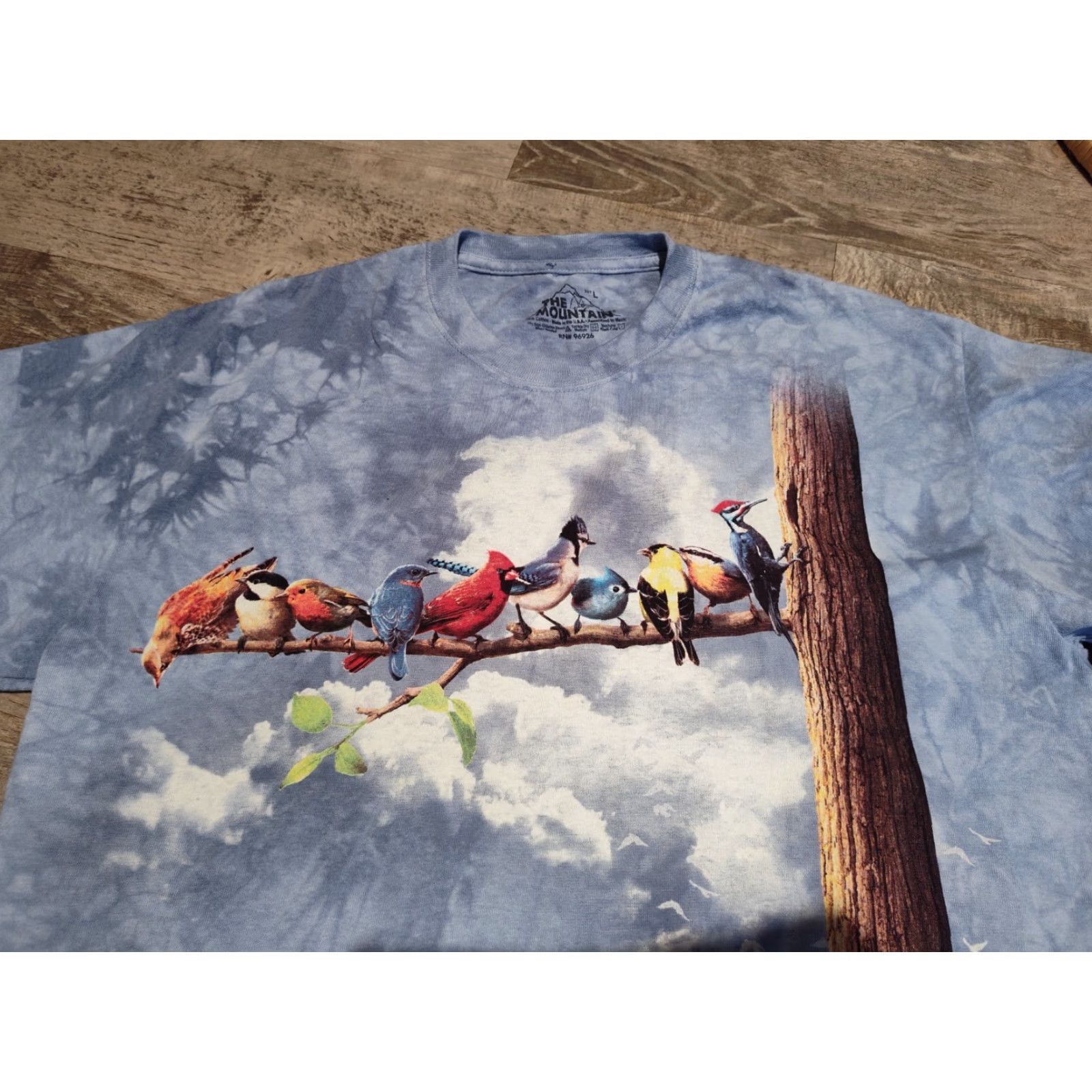 The Mountain The Mountain Tie Dye T-Shirt Birds Blue Size L Unisex Adults Size US L / EU 52-54 / 3 - 4 Thumbnail