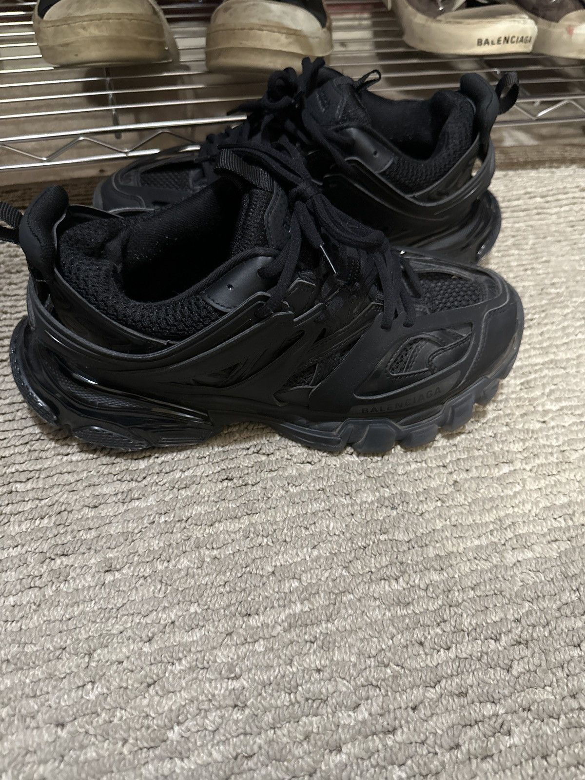 Balenciaga Balenciaga Tracks size 7.5 almost great condition Size US 7.5 / EU 40-41 - 2 Thumbnail