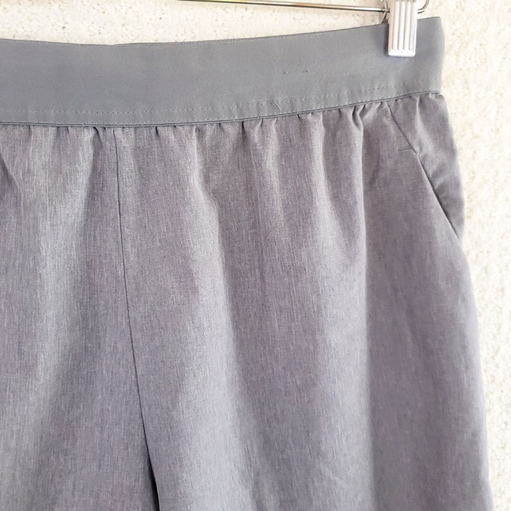 Vintage Russell Mens M Gray Athletic Running Shorts Drawstring Elastic Waist Regular Fit Short Shorts Mens Athletic Gray M Russell Size US 31 - 3 Thumbnail