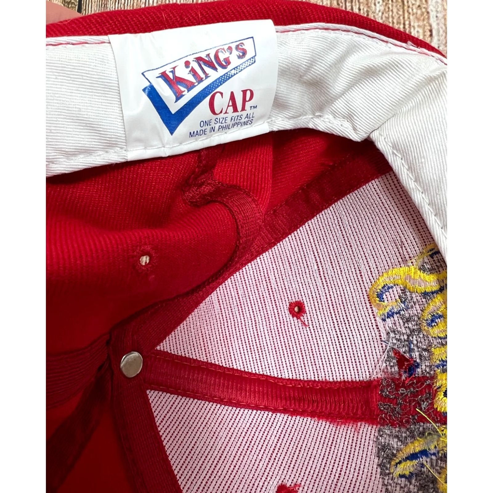 Vintage VINTAGE King Red Snapback Hat One Size Men Adjustable Canvas Televison 90s Cap King’s Cap Mens Size ONE SIZE - 5 Thumbnail
