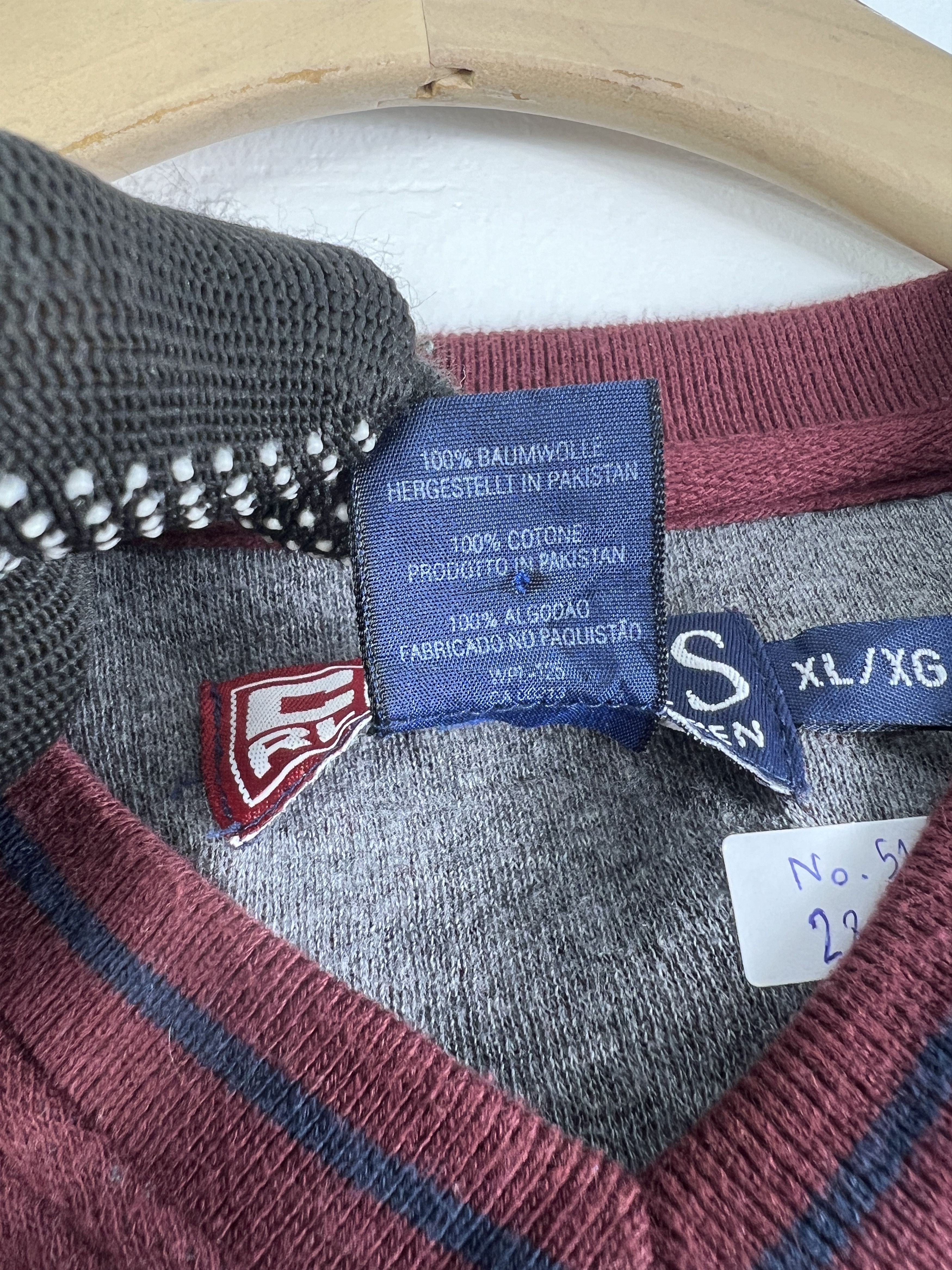 Chaps Ralph Lauren No.5156 Chaps Ralph Lauren V-Neck L/S Tee (XL) Size US XL / EU 56 / 4 - 5 Thumbnail