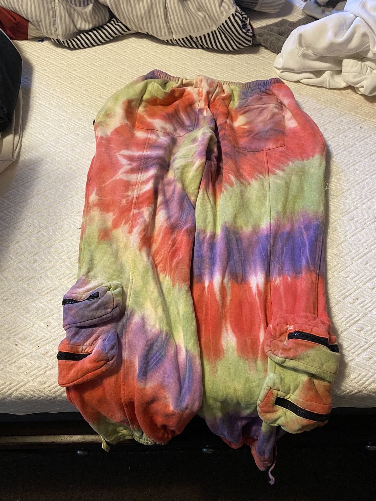 Image of Vintage Mauna-Kea in Tie/Dye, Men's (Size 38)