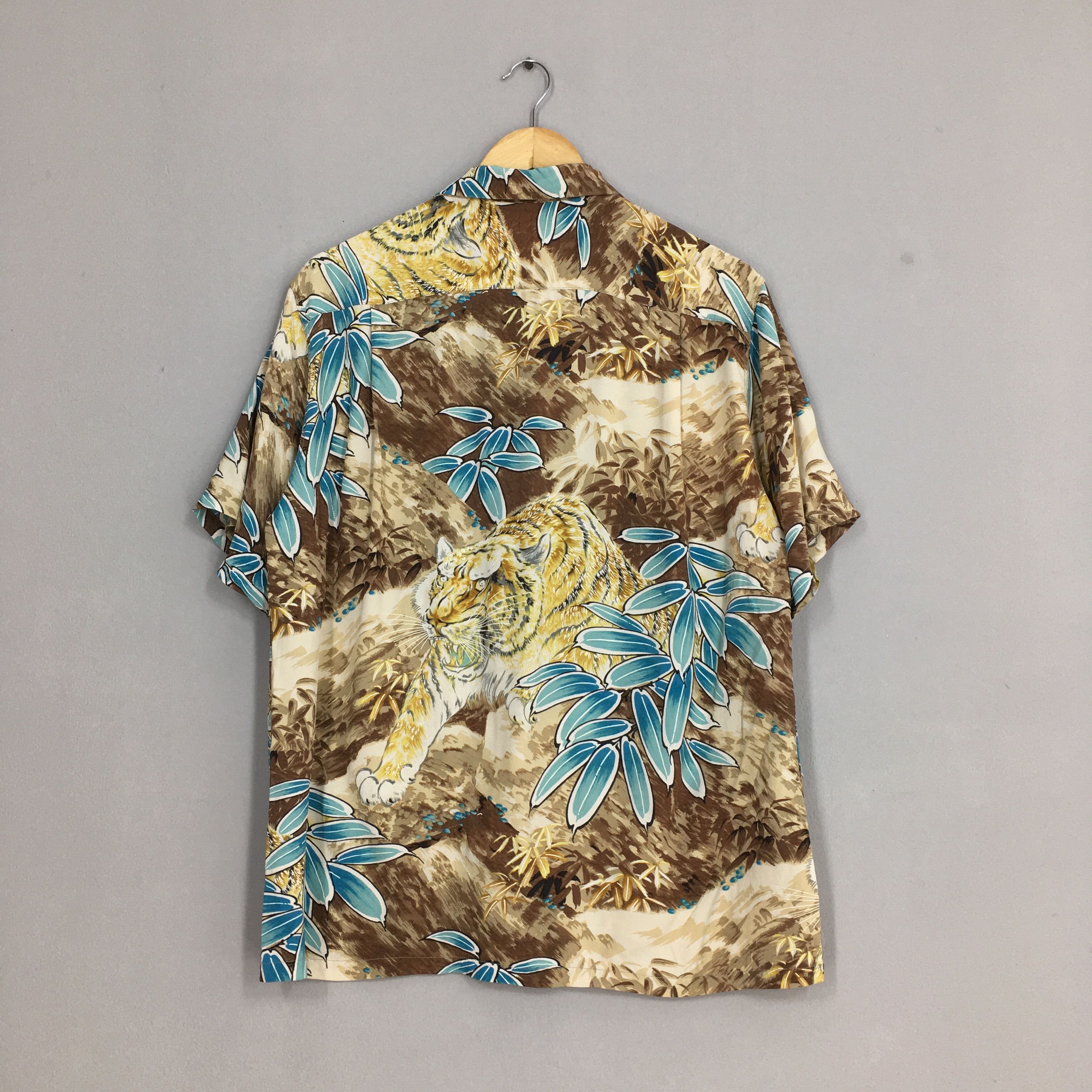 Sun Surf Vintage Sun Surf Jungle Tiger Roar Aloha Rayon Shirt Medium Size US M / EU 48-50 / 2 - 7 Thumbnail