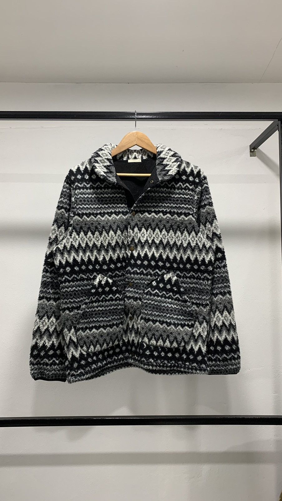 image of Gu Native Fleece Casual Jacket in Black, Men's (Size Large)