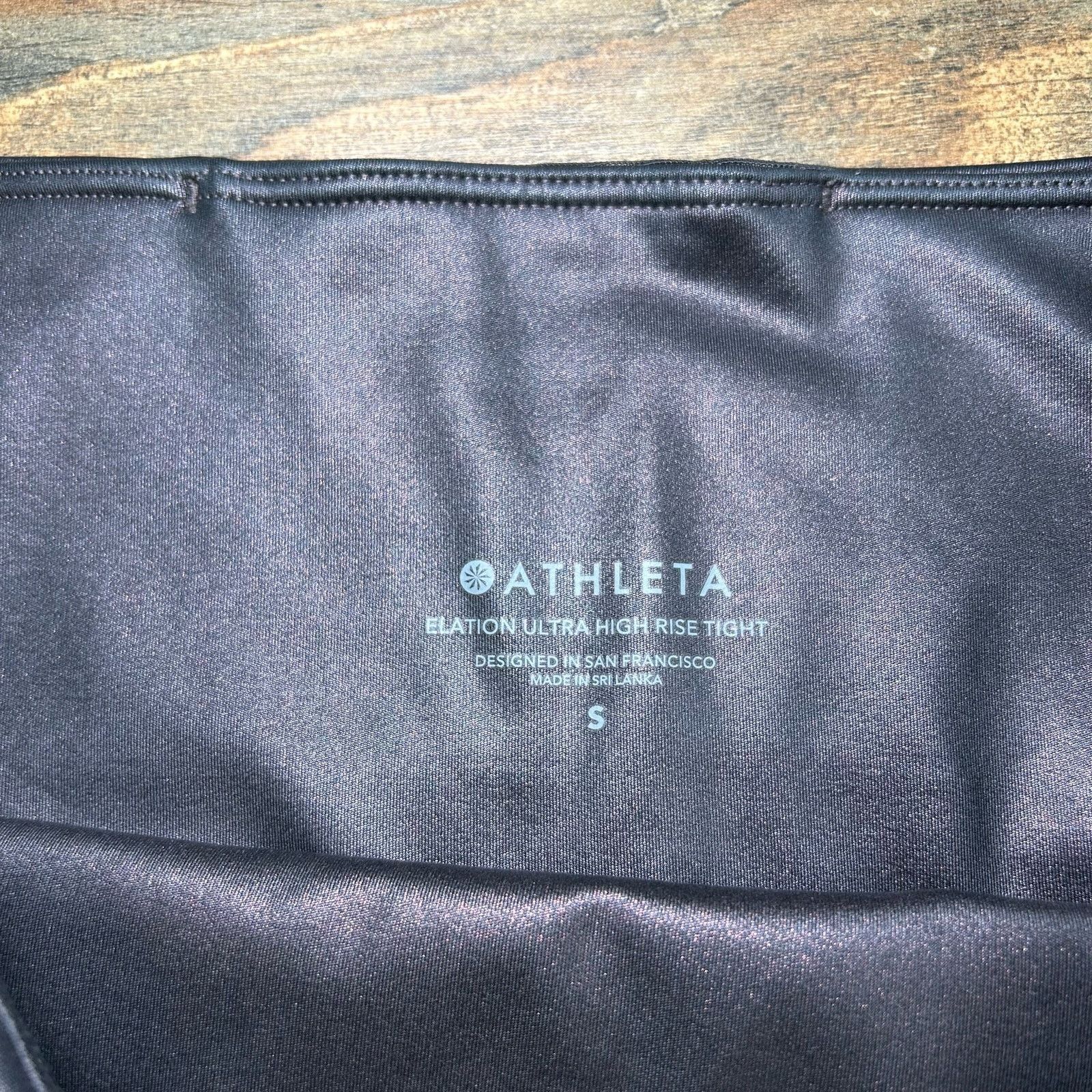 Athleta Athleta Iridescent Faux Leather Leggings High Rise Small Size 27" / US 4 / IT 40 - 5 Thumbnail