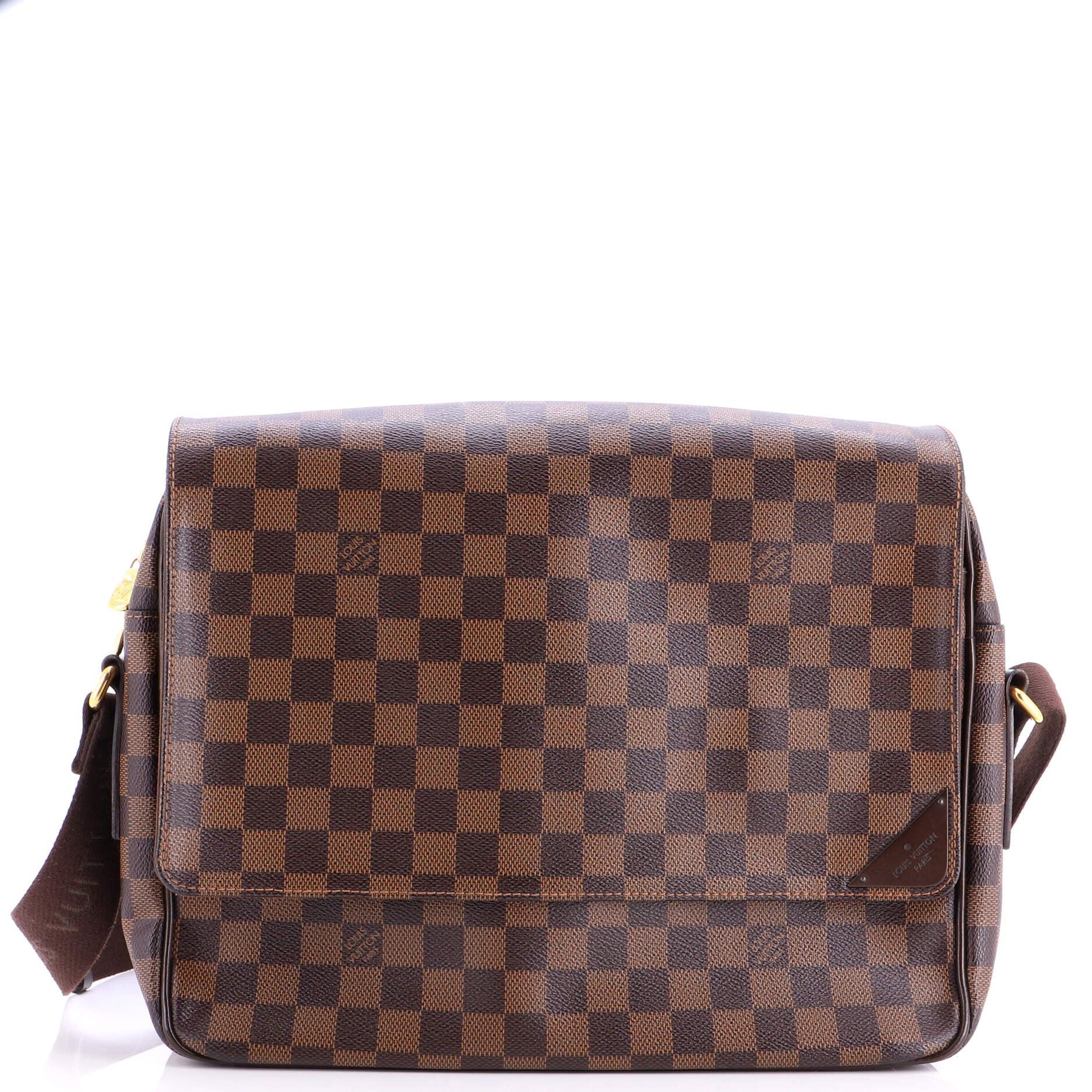 Louis Vuitton Shelton Messenger Bag Size ONE SIZE - 1 Thumbnail