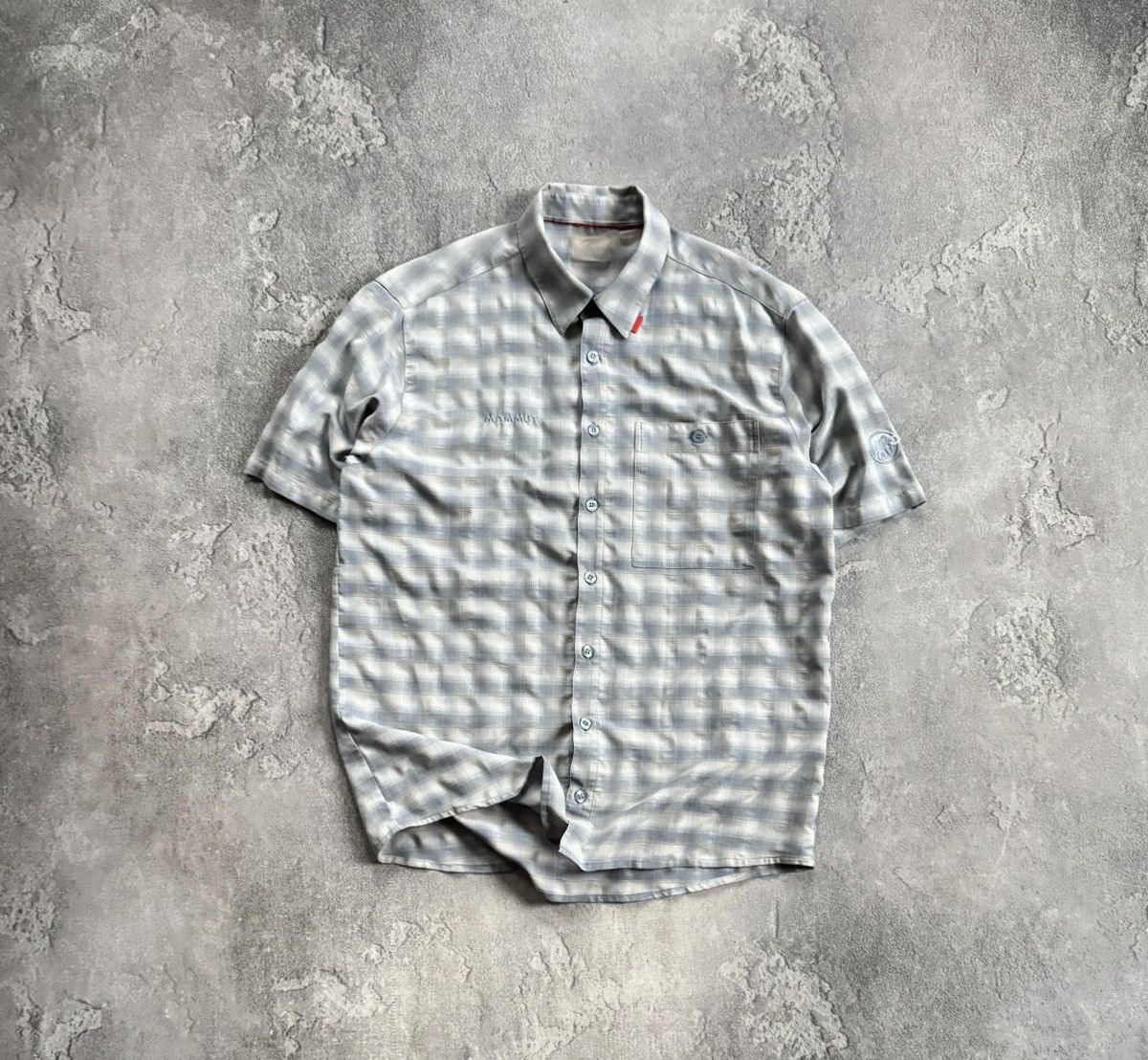 Mammut Mammut L button up Chekered shirt short sleeve outdoor Size US L / EU 52-54 / 3 - 1 Thumbnail