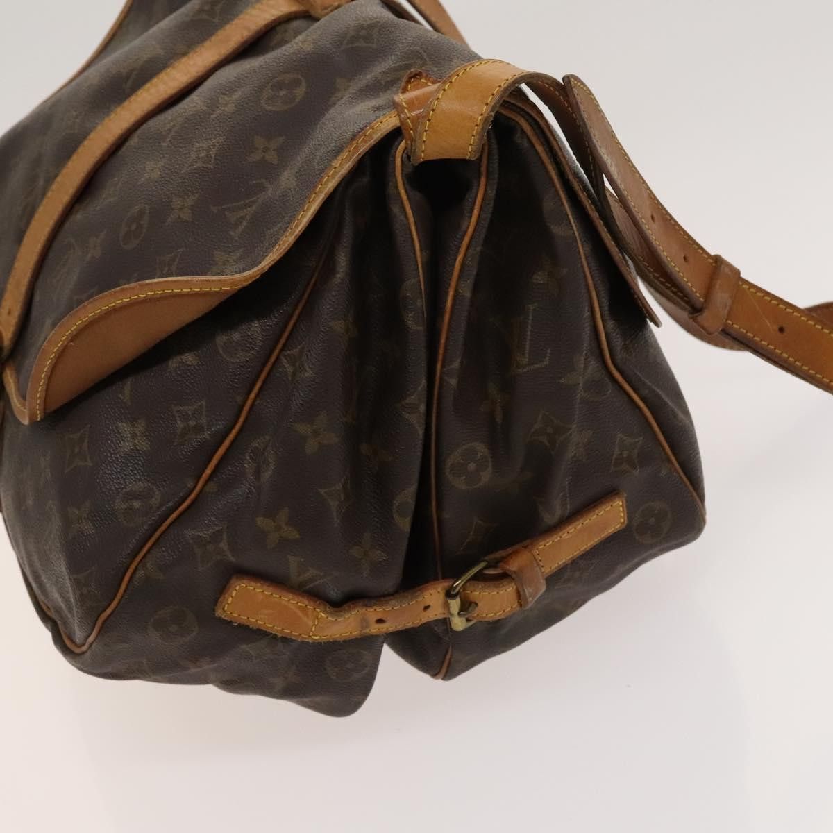Louis Vuitton LOUIS VUITTON Monogram Saumur 35 Shoulder Bag M42254 Size ONE SIZE - 4 Thumbnail