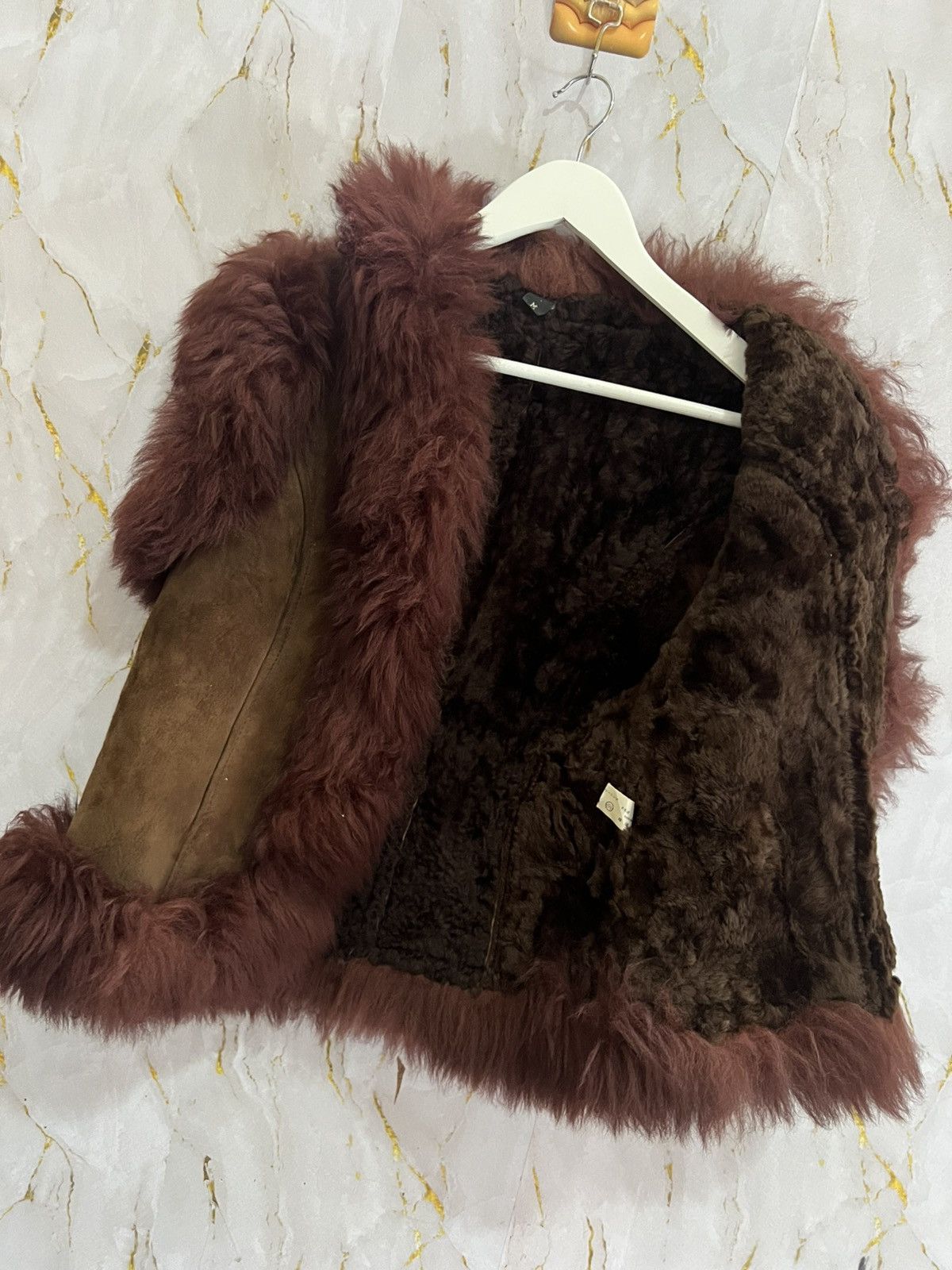 Japanese Brand Real Fur Vest – Classic & Elegant Size US M / EU 48-50 / 2 - 9 Thumbnail