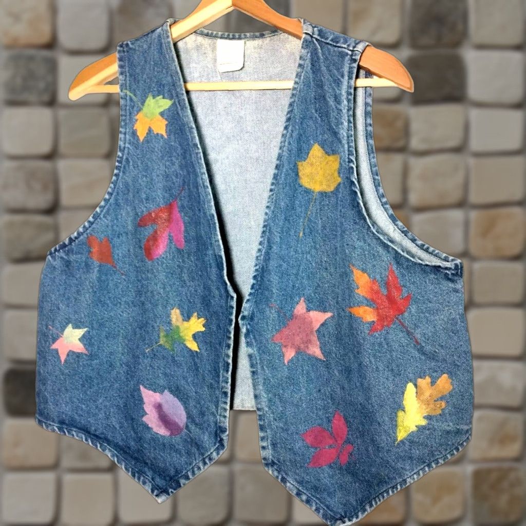 Denime VINTAGE Upcycled Jean Vest Women One Size Blue Denim Painted Leaves Fall Autumn Leaf Size 42" / US 20 - 1 Thumbnail