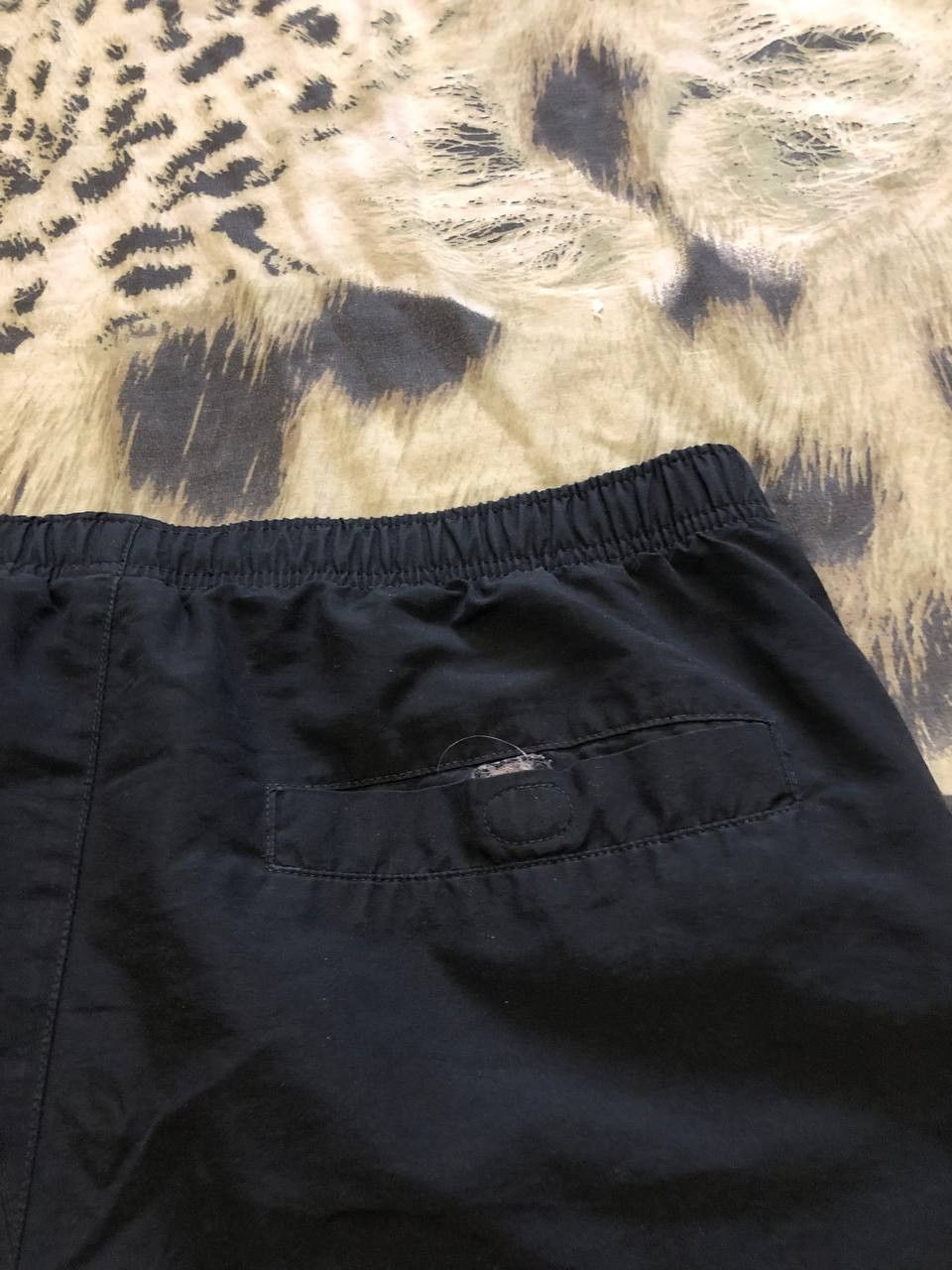 Nike Vintage Nike shorts streetwear swoosh casual y2k size Size US 30 / EU 46 - 15 Thumbnail