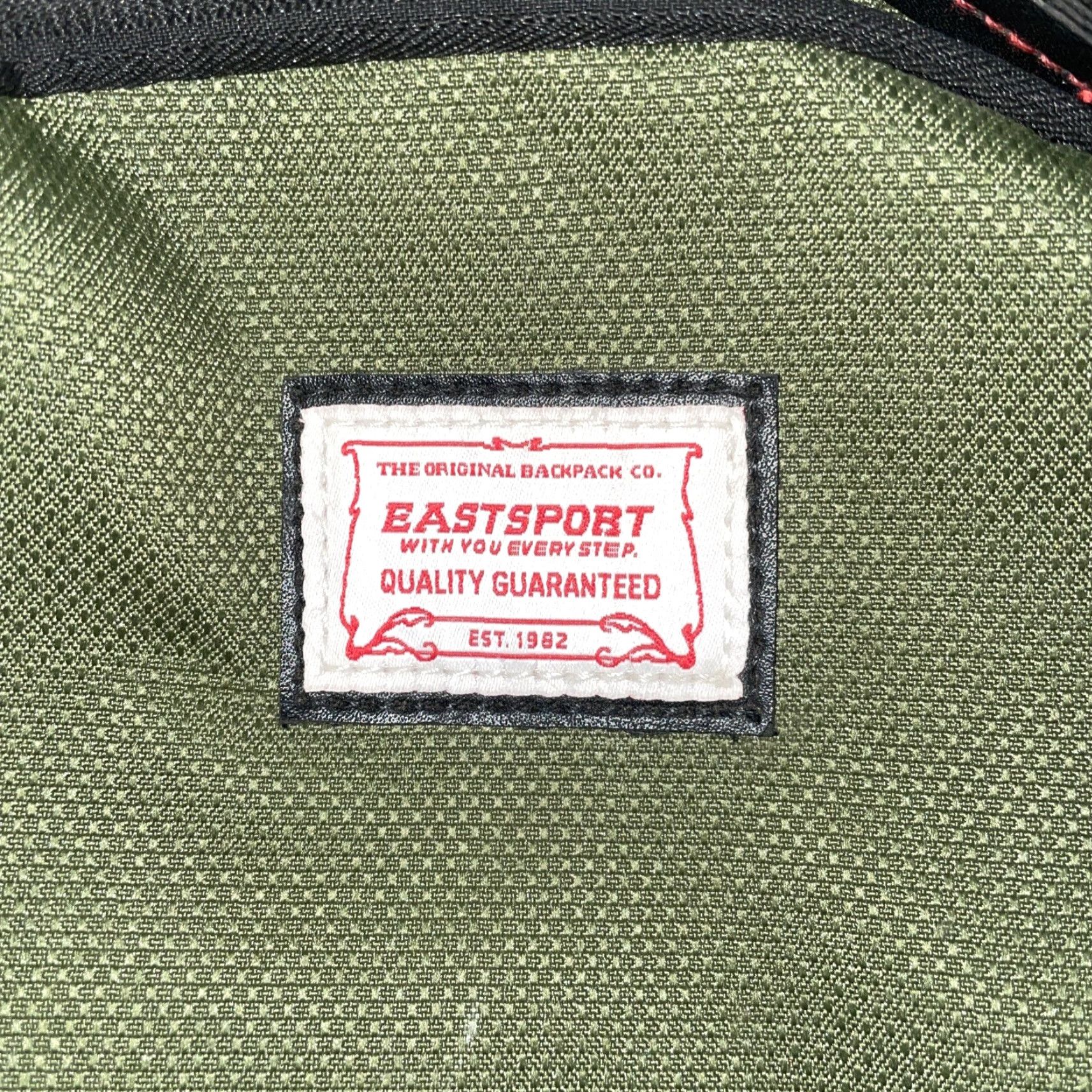 Vintage Eastsport Backpack Green 5 Pocket Nylon Army Mens Backpack Size ONE SIZE - 2 Thumbnail