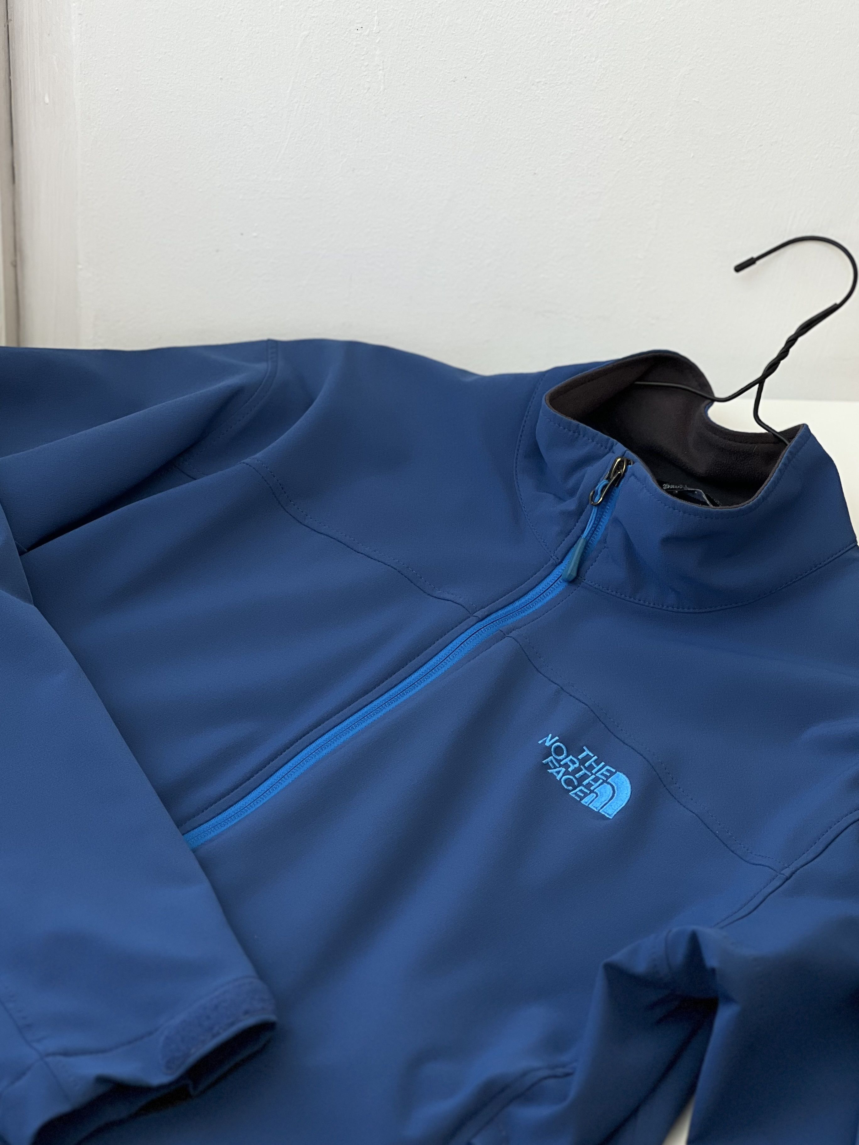 The North Face The North Face light jacket Size US L / EU 52-54 / 3 - 2 Thumbnail