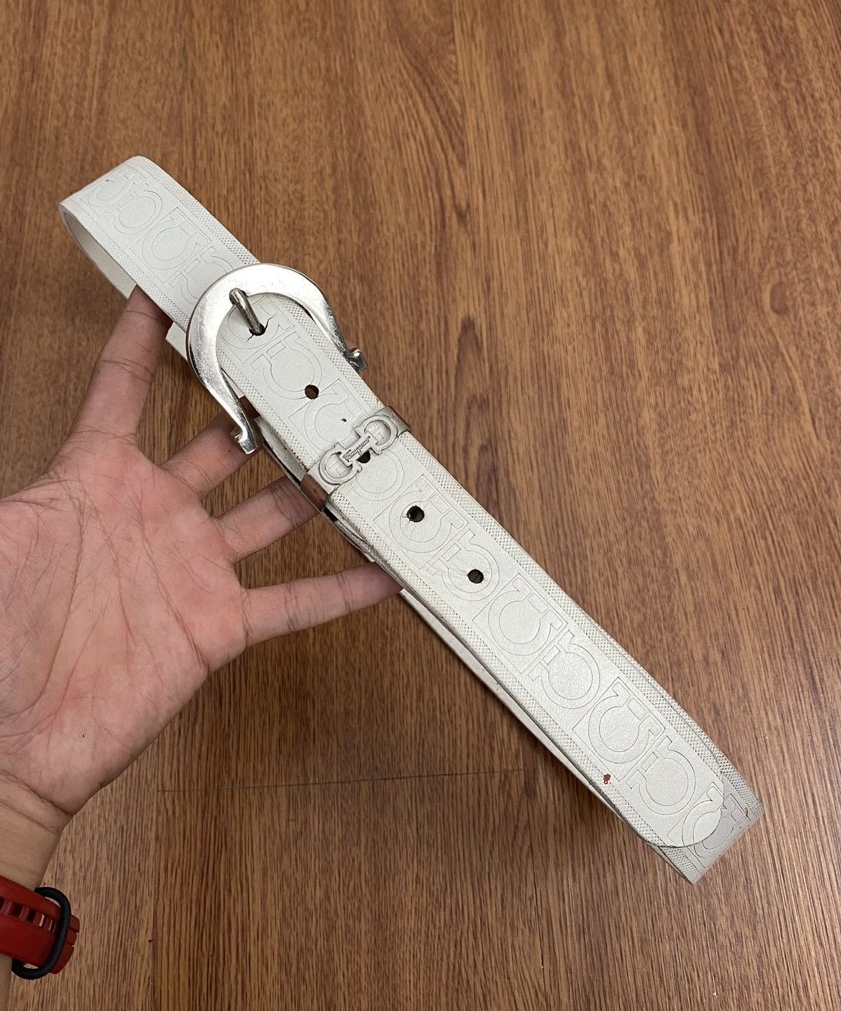 Salvatore Ferragamo Vintage Salvatore Ferragamo white leather belt Size ONE SIZE - 3 Thumbnail