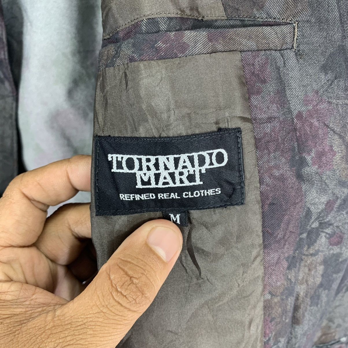 Tornado Mart Vintage Tornado Mart flower monogram button-down jacket Size US M / EU 48-50 / 2 - 10 Thumbnail