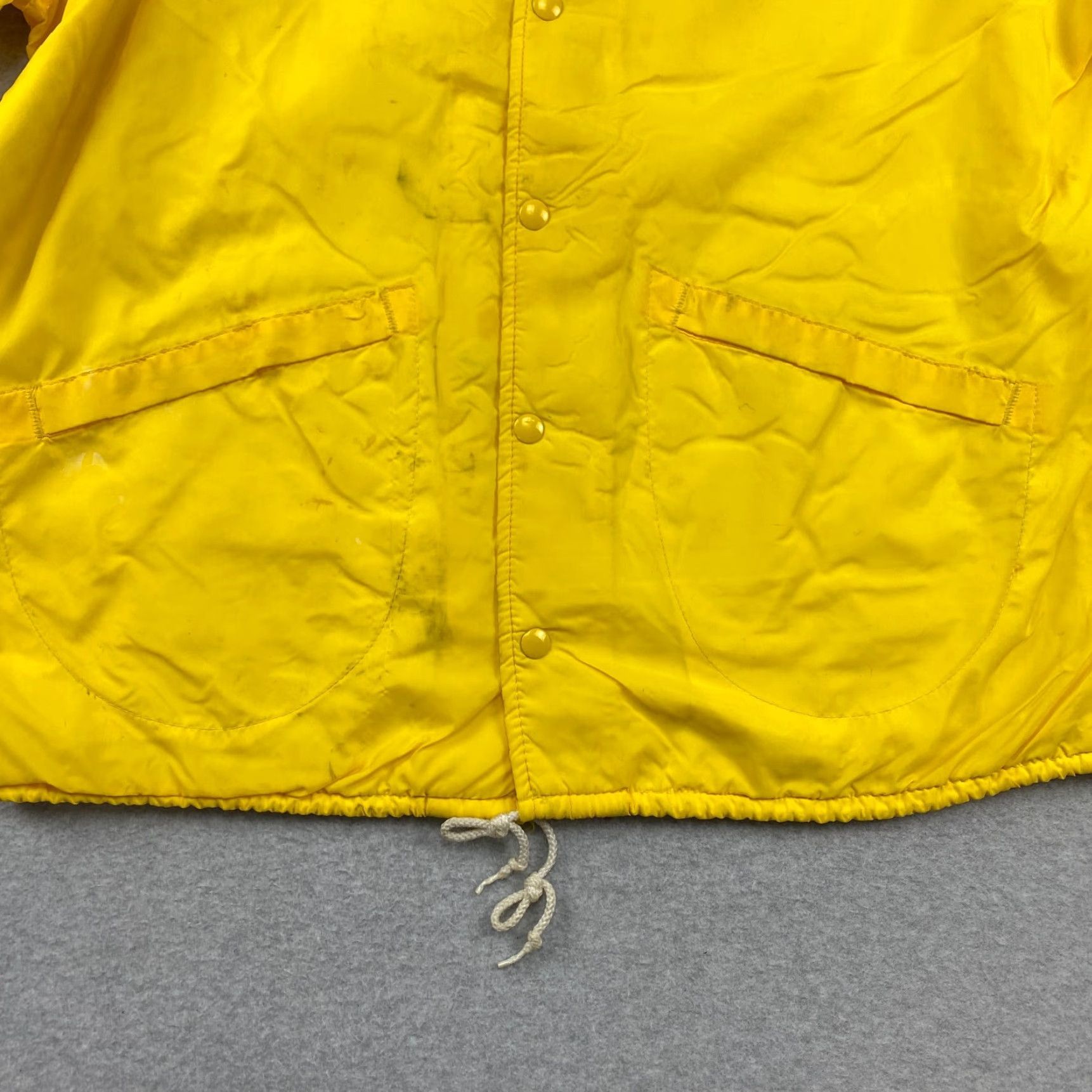 Dunbrooke VINTAGE Dunbrooke Jacket Mens L Yellow Nylon Snap Windbreaker All Seasons Pockets Logo Military Size US L / EU 52-54 / 3 - 3 Thumbnail
