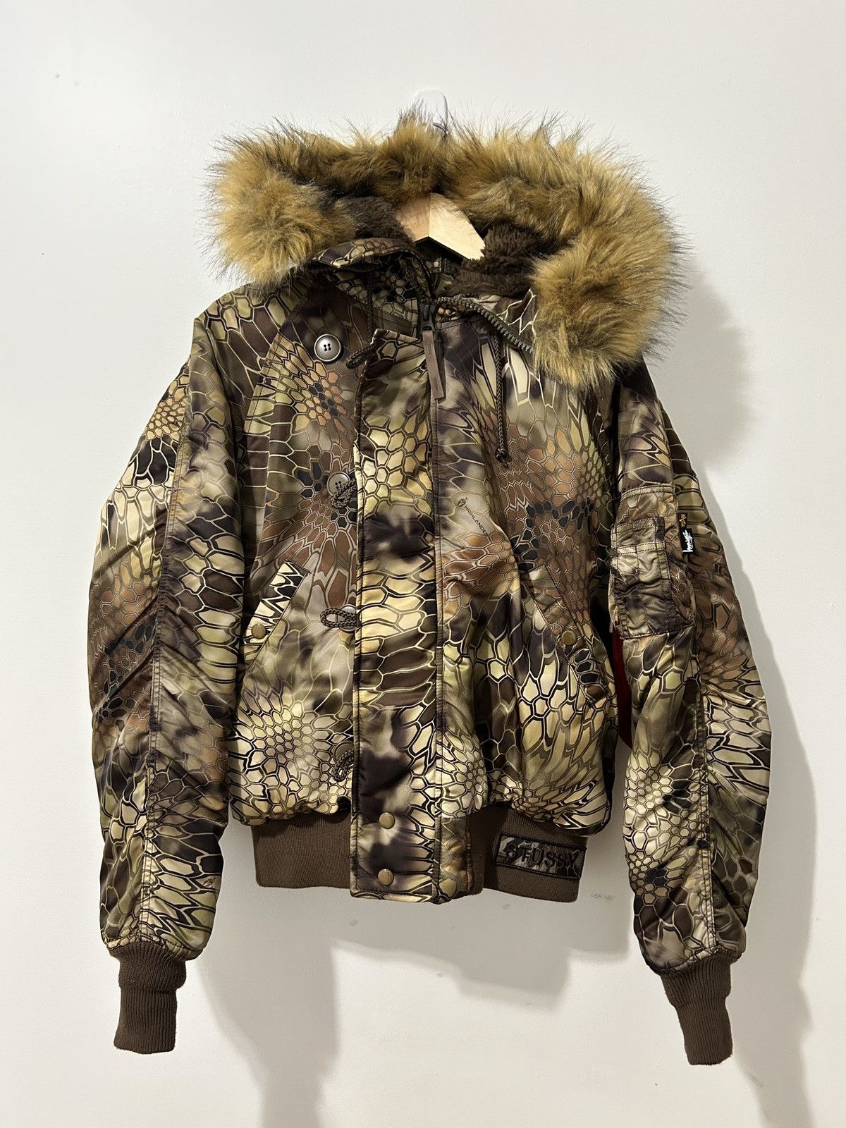 Alpha Industries × Stussy Stussy x Alpha Industries N-2B Kryptek Camo Jacket Size US S / EU 44-46 / 1 - 1 Thumbnail