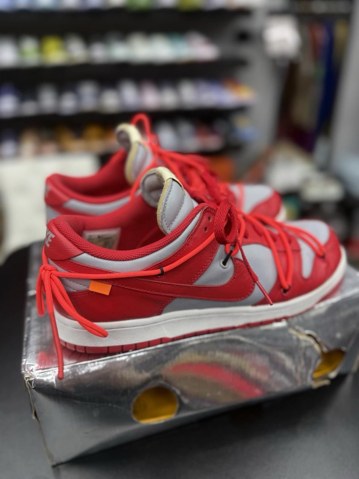 Nike Size 11 - Nike Dunk Low x OFF-WHITE University Red 2019 Size US 11 / EU 44 - 6 Thumbnail