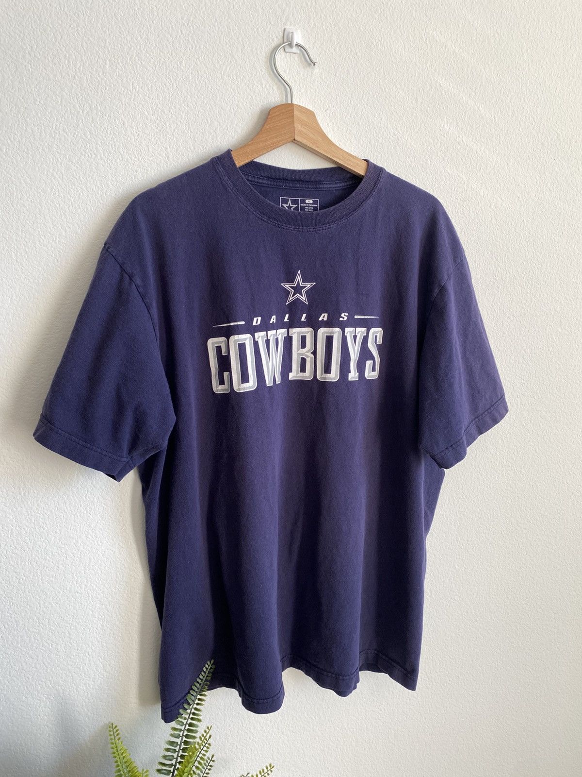 NFL 00s Faded Dallas Cowboys Tee Size US XL / EU 56 / 4 - 2 Thumbnail