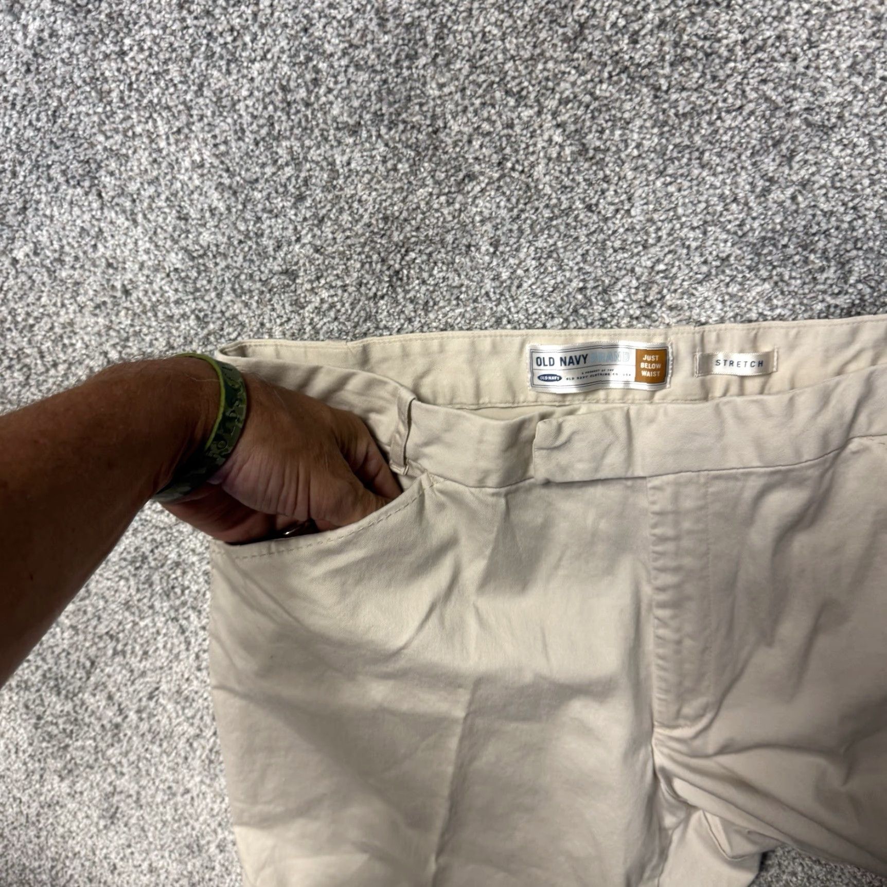 Old Navy VINTAGE Old Navy Cropped Capri Pants Women 16 Beige Cotton Spandex Pockets Stretch Flat Front Straight Inseam 22 Retro Preppy City Size 38" / US 16 / IT 52 - 6 Thumbnail