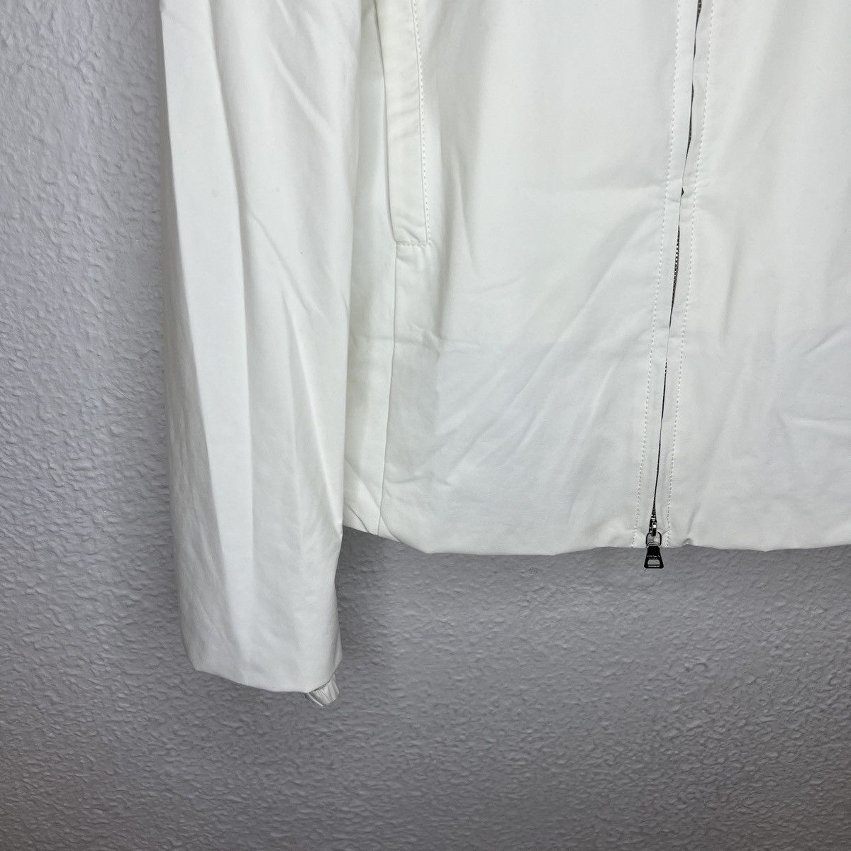 Prada Prada Milano Nylon White Wind Stopper Goretex Light Jacket Size M / US 6-8 / IT 42-44 - 3 Thumbnail