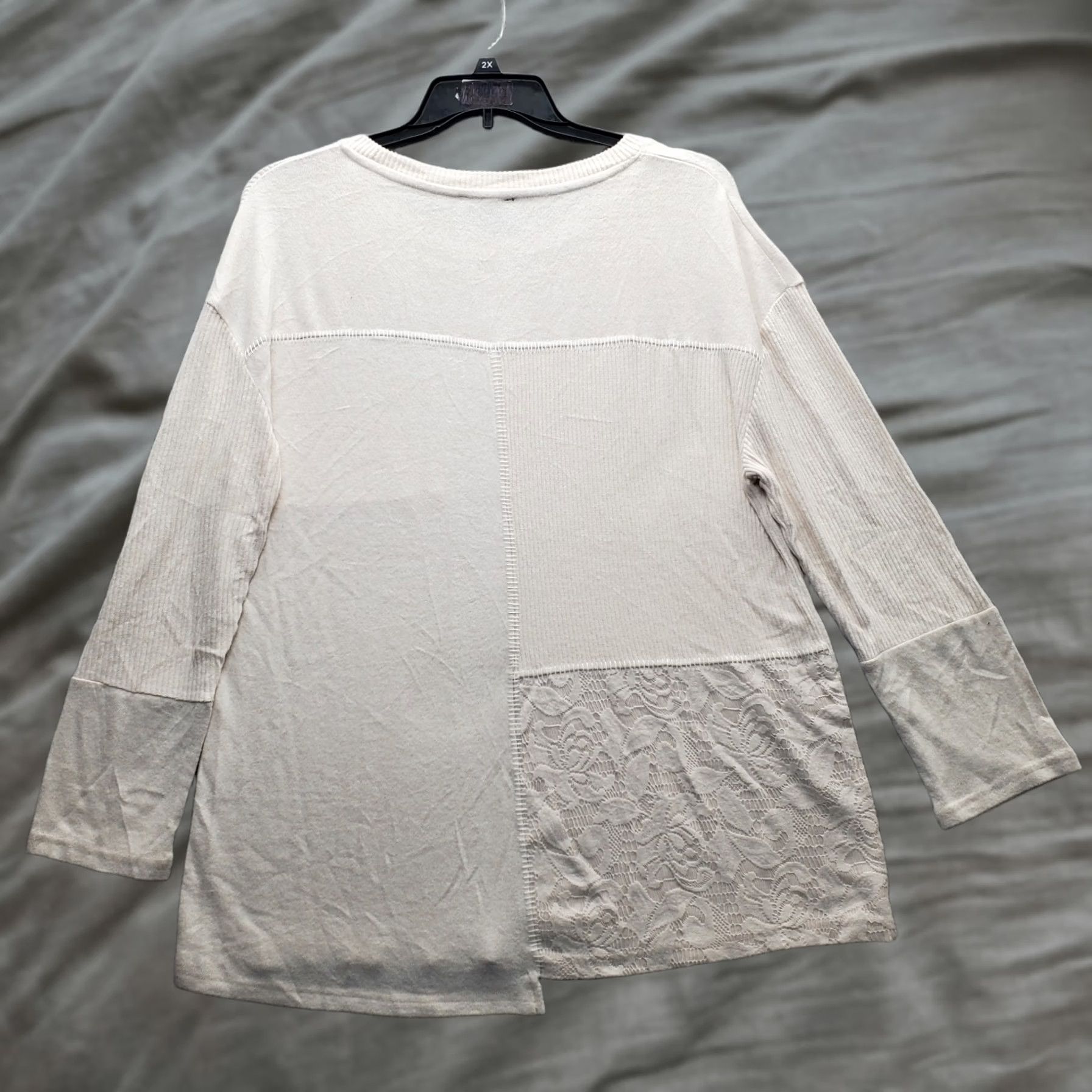 Vintage Chelsea & Theodore Tunic Top Womens XL Tan Fuzzy Blush Lace Patch Hem Pullover Size XL / US 12-14 / IT 48-50 - 1 Thumbnail