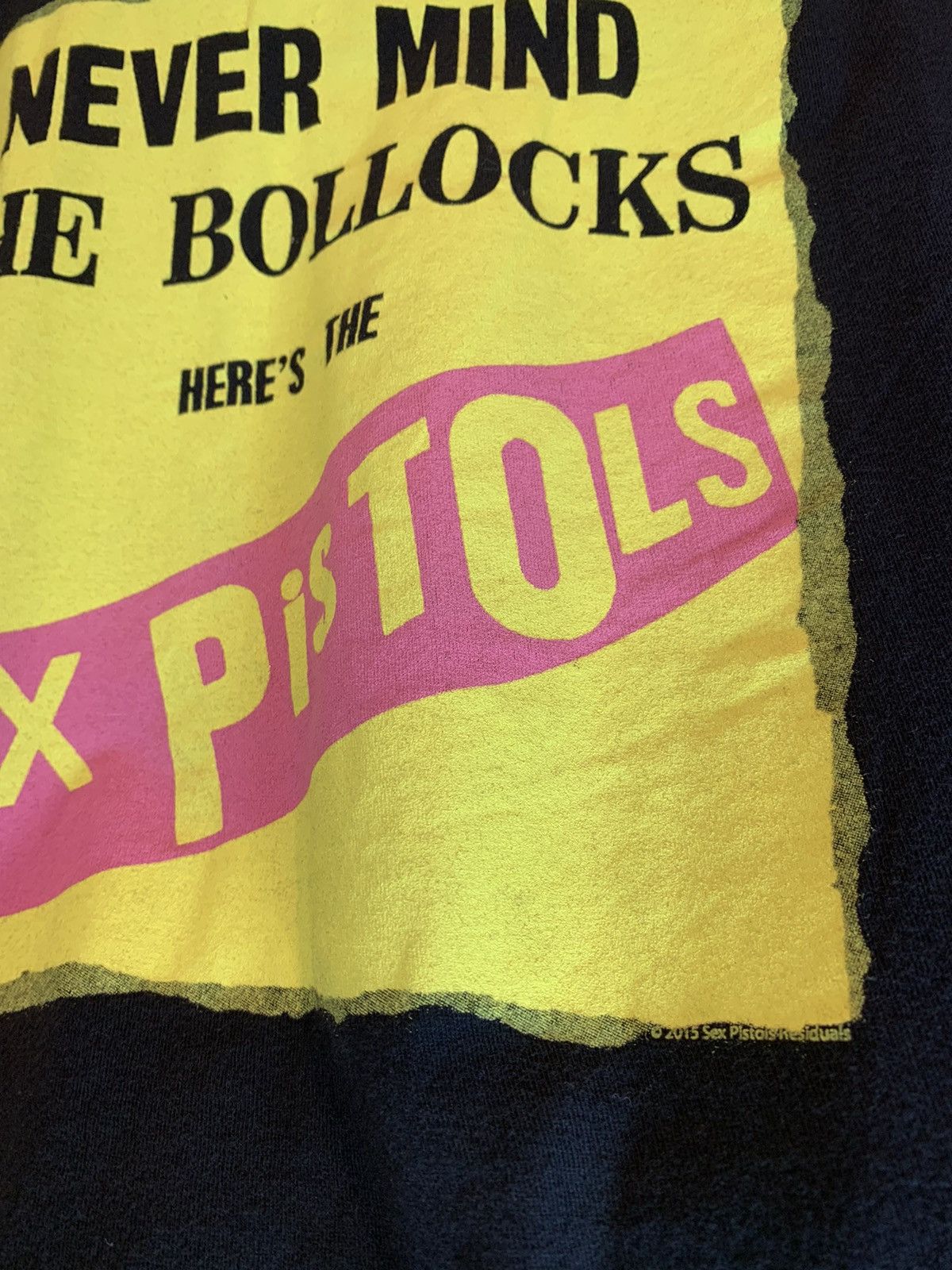 Band Tees RARE Sex Pistols Never Mind The Bollocks Band Y2K 2015 Shirt Size US L / EU 52-54 / 3 - 3 Thumbnail