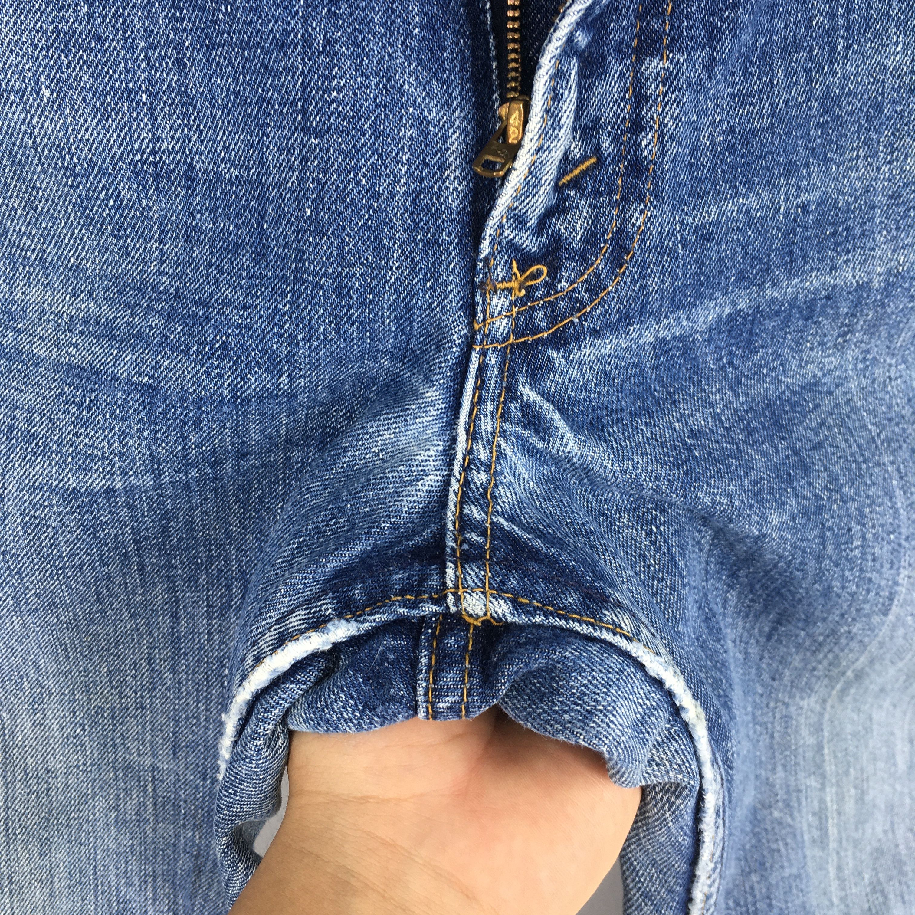 Levi's Size 35x30 Vintage Levi's 517 Bootcut Flare Jeans S355 Size US 35 - 7 Thumbnail