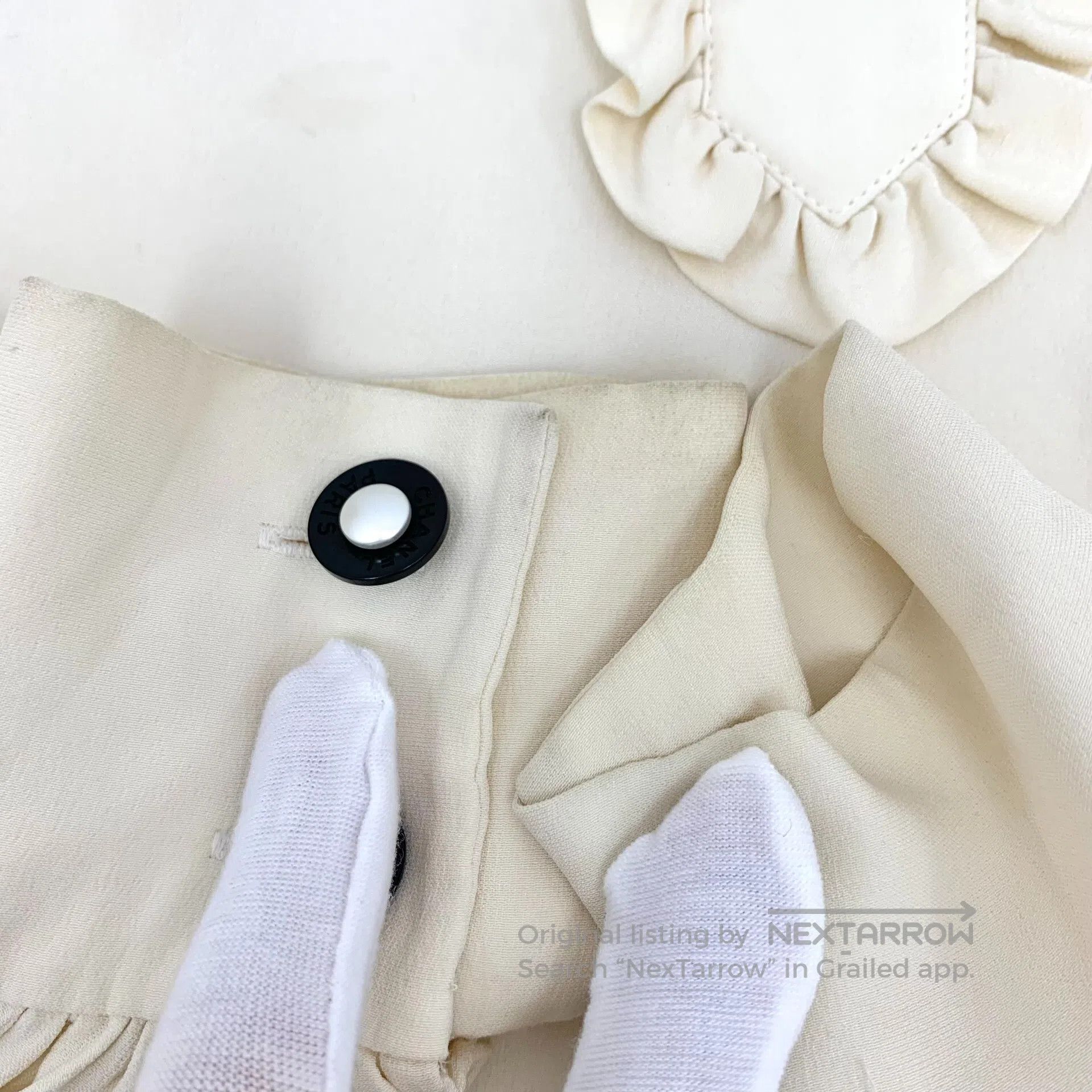 Chanel Chanel Beige ruffle design Peter Pan collar long-sleeved s Size XS / US 0-2 / IT 36-38 - 7 Thumbnail