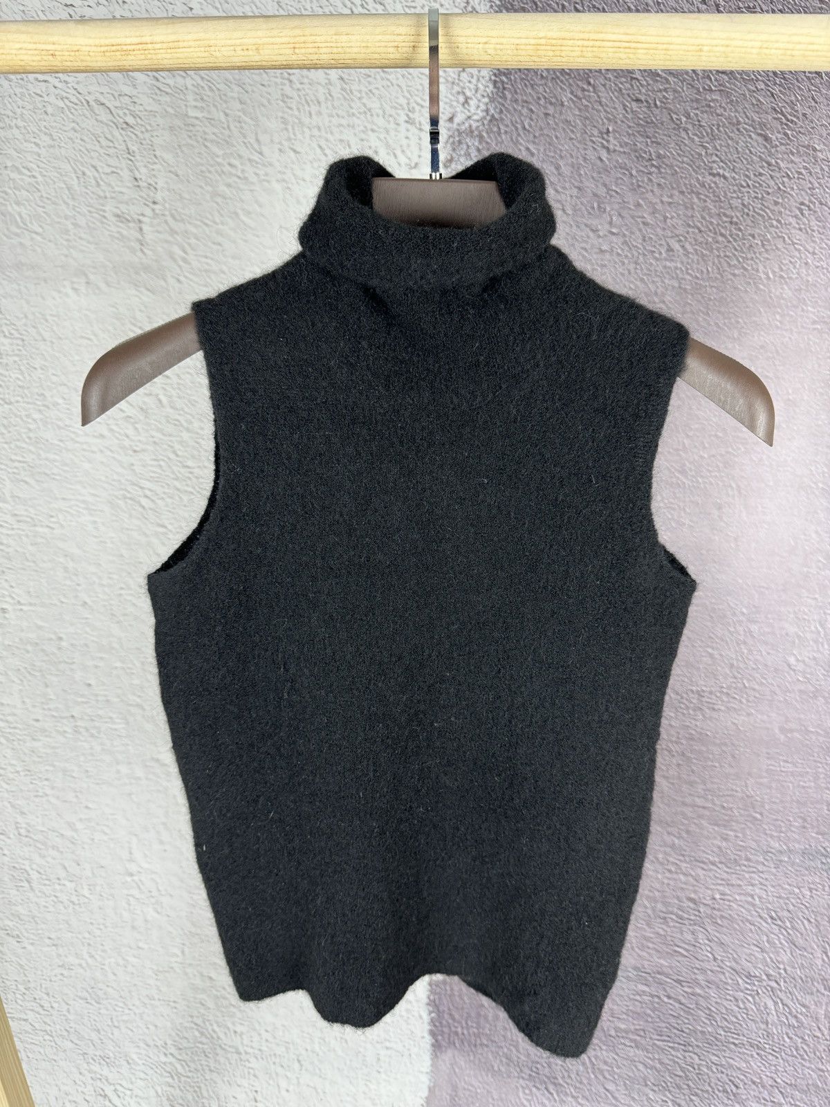 Roberto Collina Roberto Collina alpaca wool turtleneck sleeveless sweater Size S / US 4 / IT 40 - 2 Thumbnail