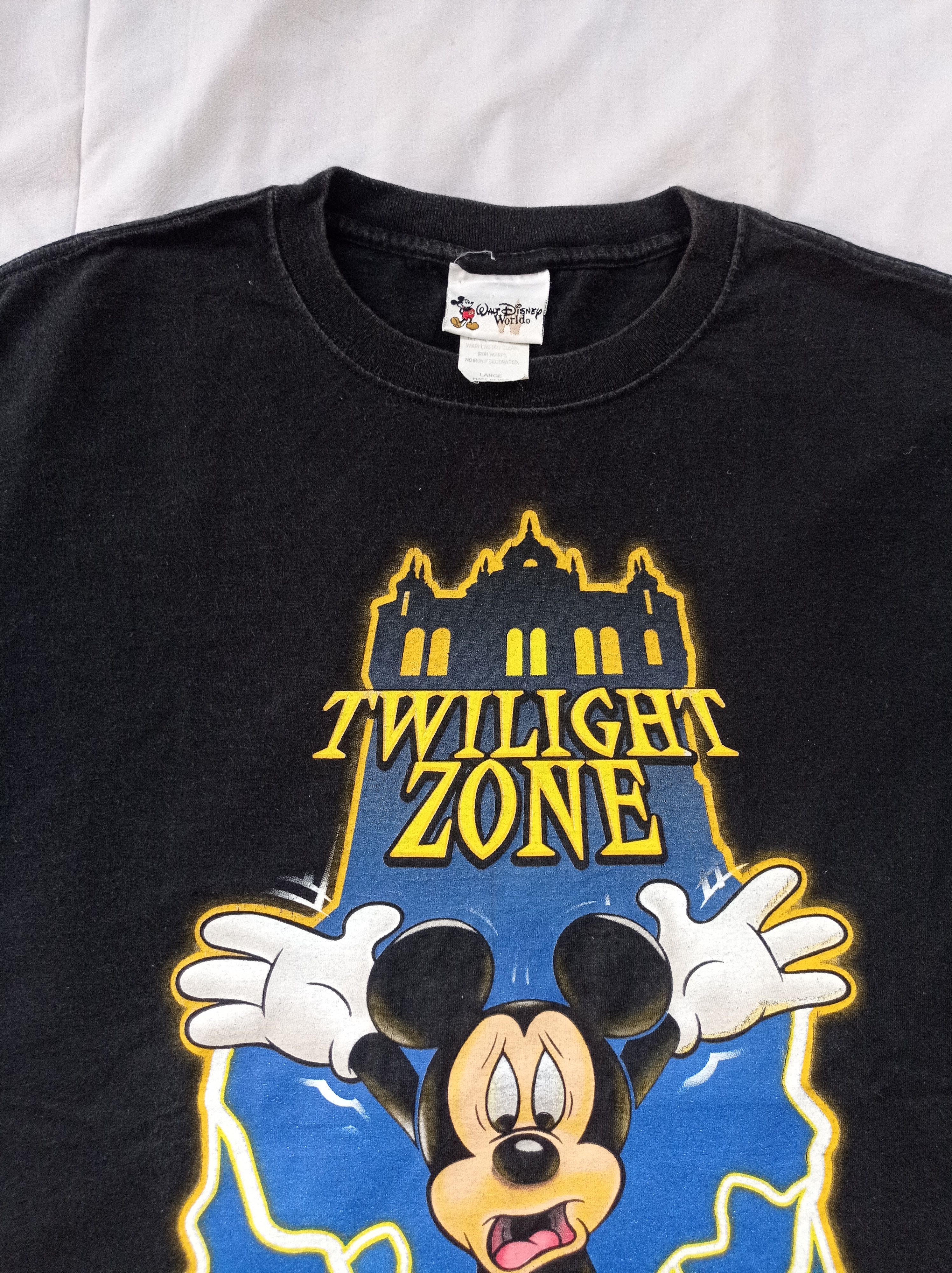 Disney Vintage Disney Mickey twilight zone Size US L / EU 52-54 / 3 - 3 Thumbnail