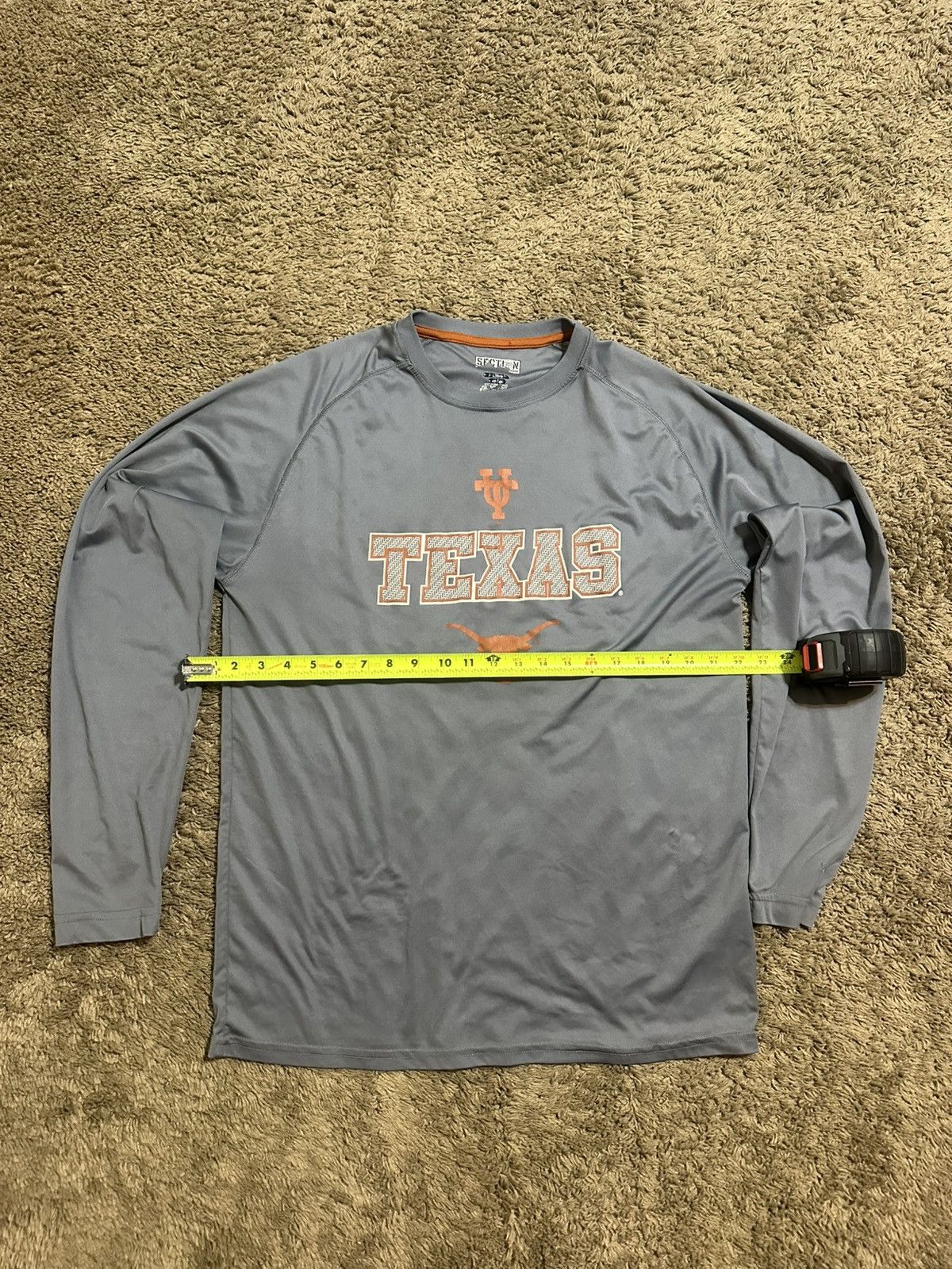 NCAA Vintage NCAA Texas Longhorns shirt 00s size large Size US L / EU 52-54 / 3 - 4 Thumbnail