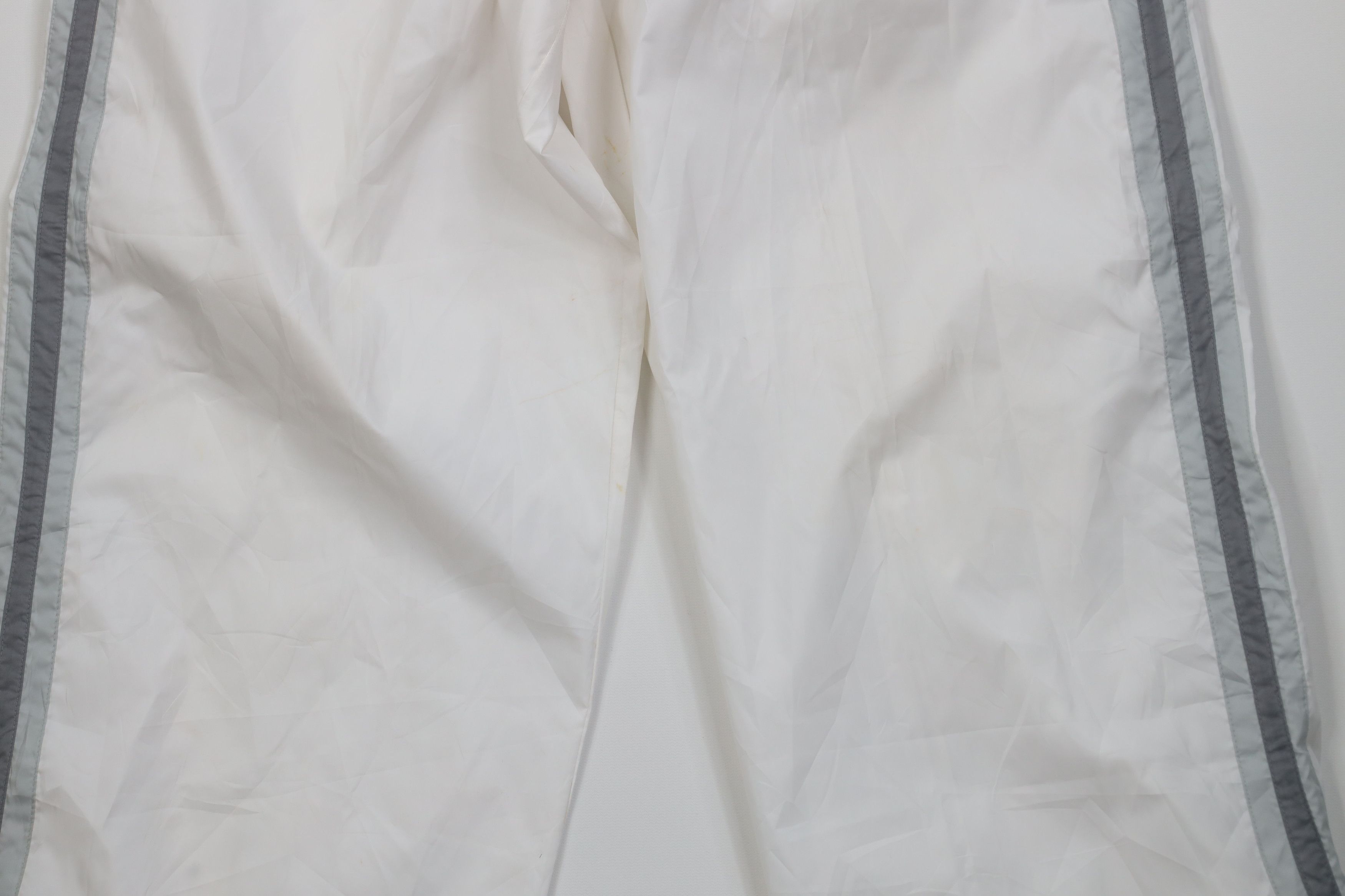 Nike Vintage Y2K Nike Swoosh Wide Leg Windbreaker Pants White Size US 36 / EU 52 - 3 Thumbnail