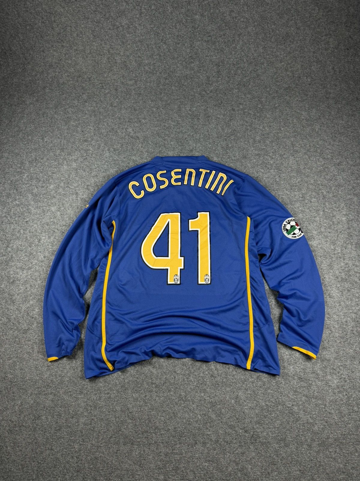 Vintage Vintage Juventus 2008 2009 away longsleeve jersey COSENTINI Size US L / EU 52-54 / 3 - 10 Thumbnail