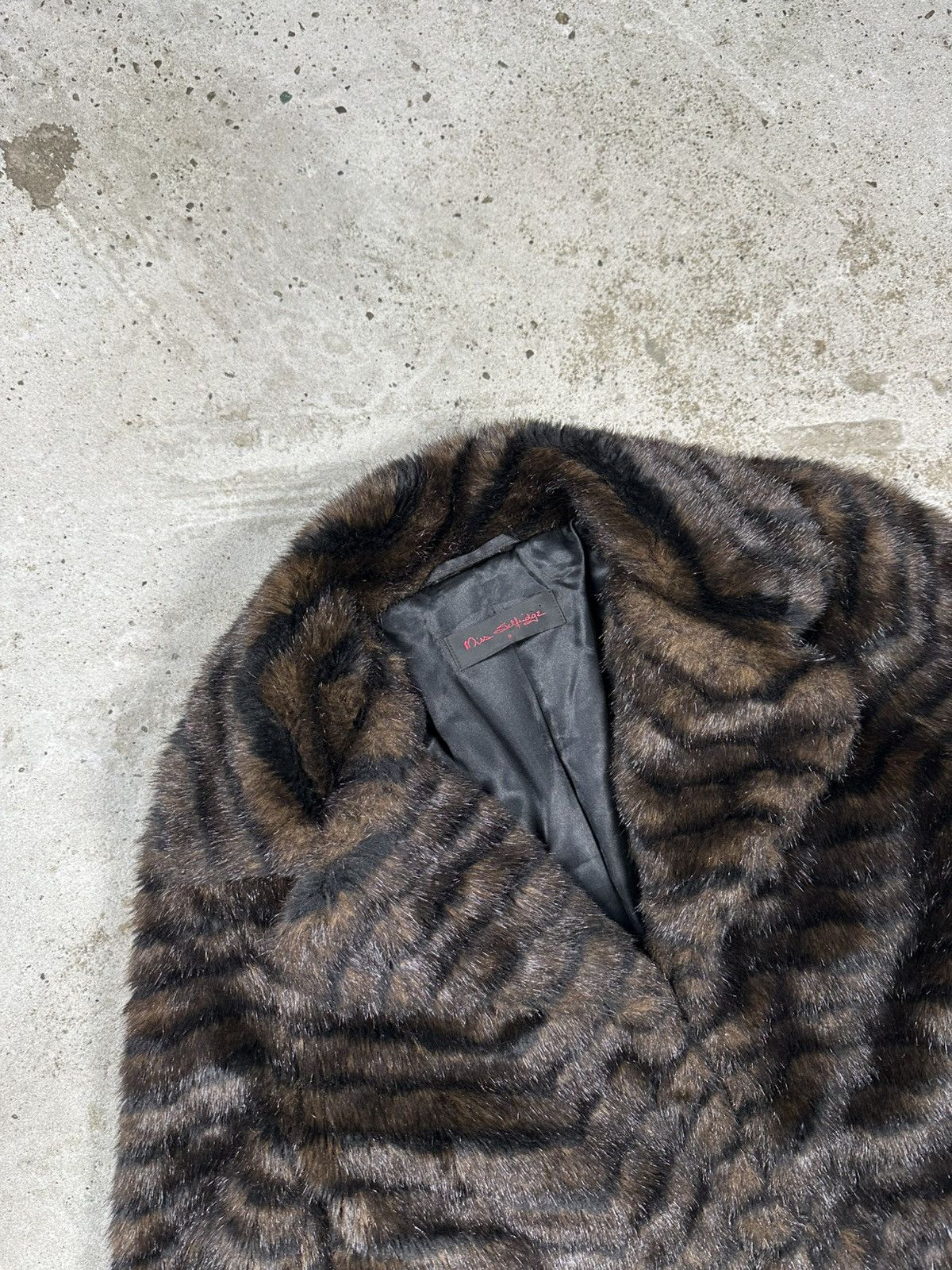 If Six Was Nine × Japanese Brand × Le Grande Bleu (L.G.B.) Vintage Y2K Faux Fur Brown Jacket Japanese Style Size US XS / EU 42 / 0 - 6 Thumbnail
