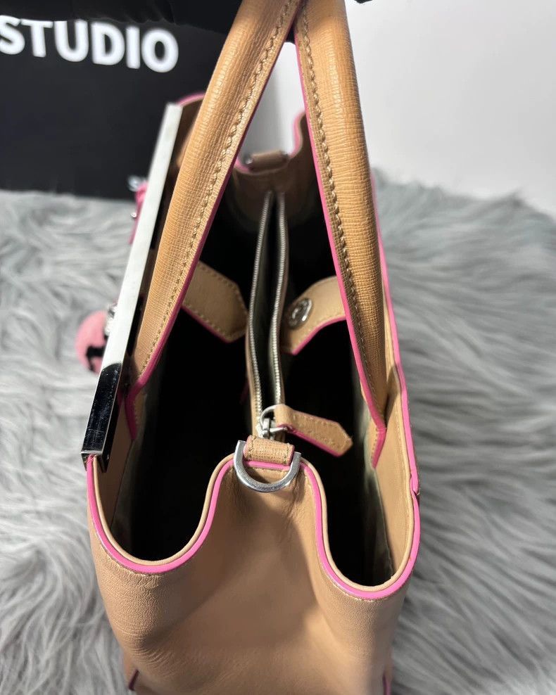 FENDI 2jour Brown Commuter Handbag-2505
