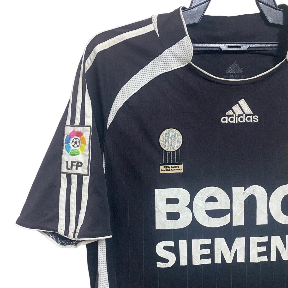 Adidas Vintage Real Madrid Away Jersey 2006 Size US S / EU 44-46 / 1 - 4 Thumbnail