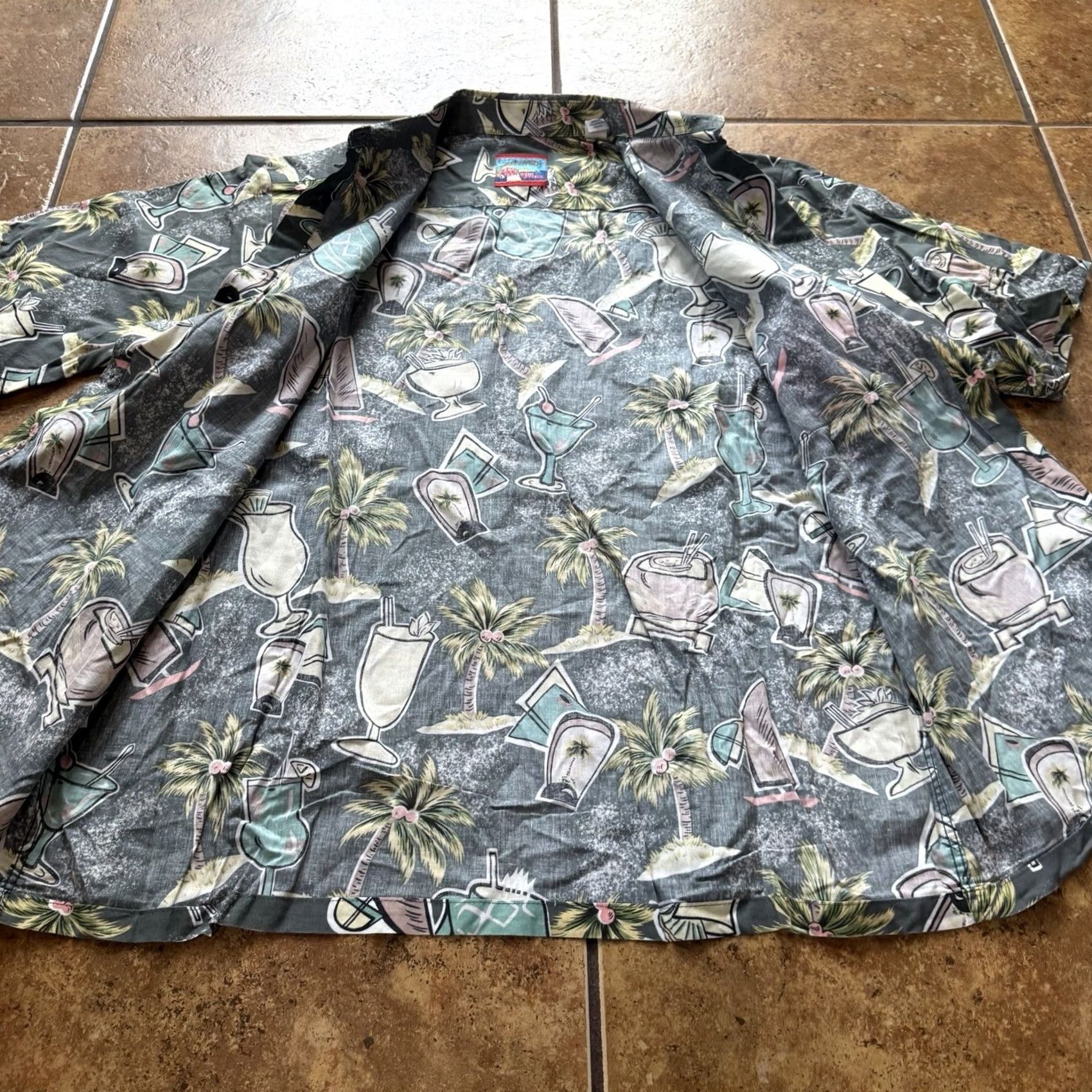 Reyn Spooner VTG Reyn Spooner Joe Kealoha Hawaiian Shirt Men’s M Tiki Floral Drinks Hula Girl Size US M / EU 48-50 / 2 - 5 Thumbnail