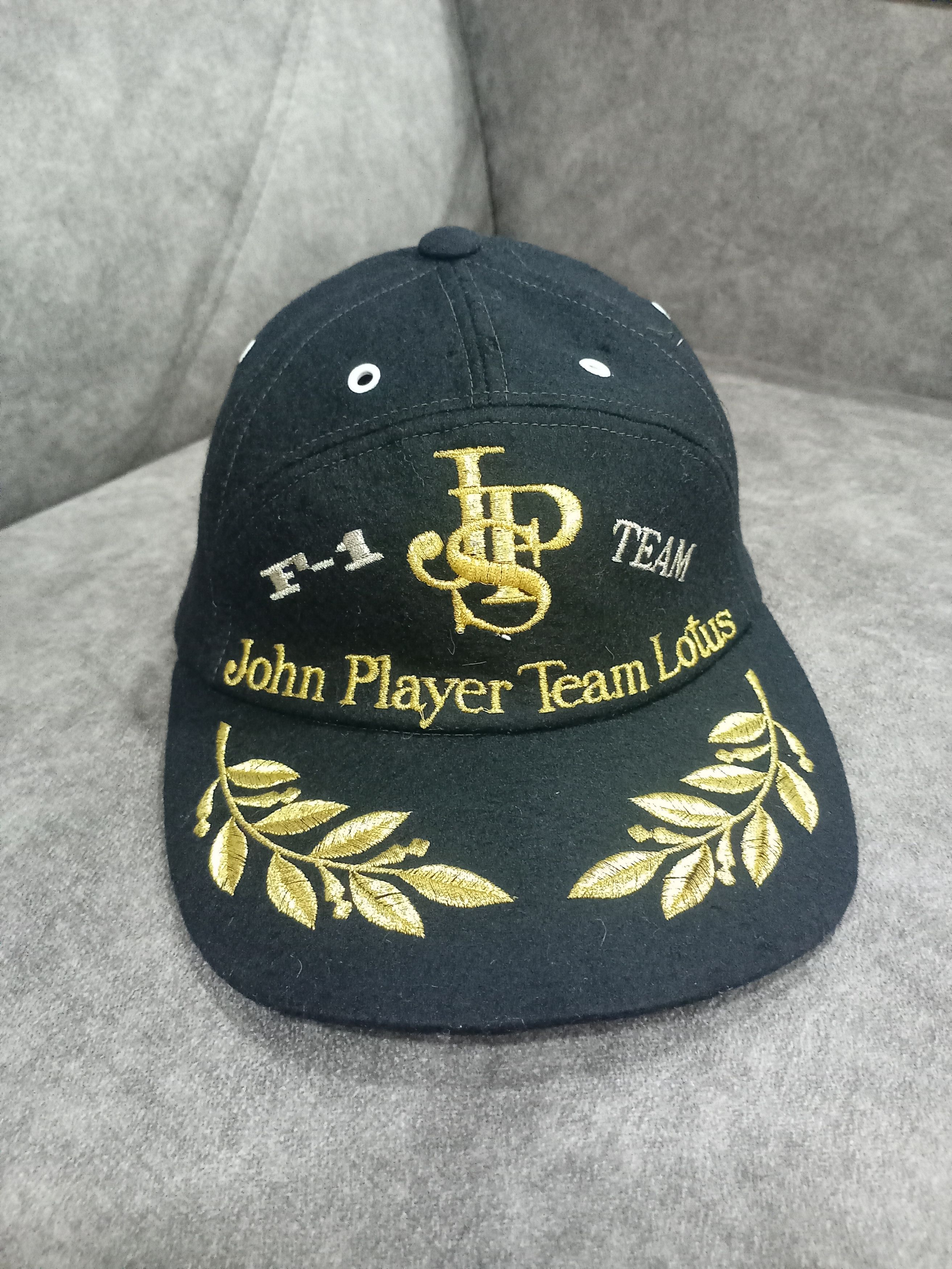 Vintage VINTAGE JOHN PLAYER SPECIAL LOTUS TEAM WOOL HAT Size ONE SIZE - 1 Thumbnail